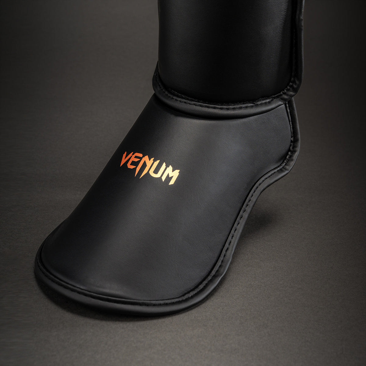 Venum Contender 1.5 Espinilleras - Negro/Cobre