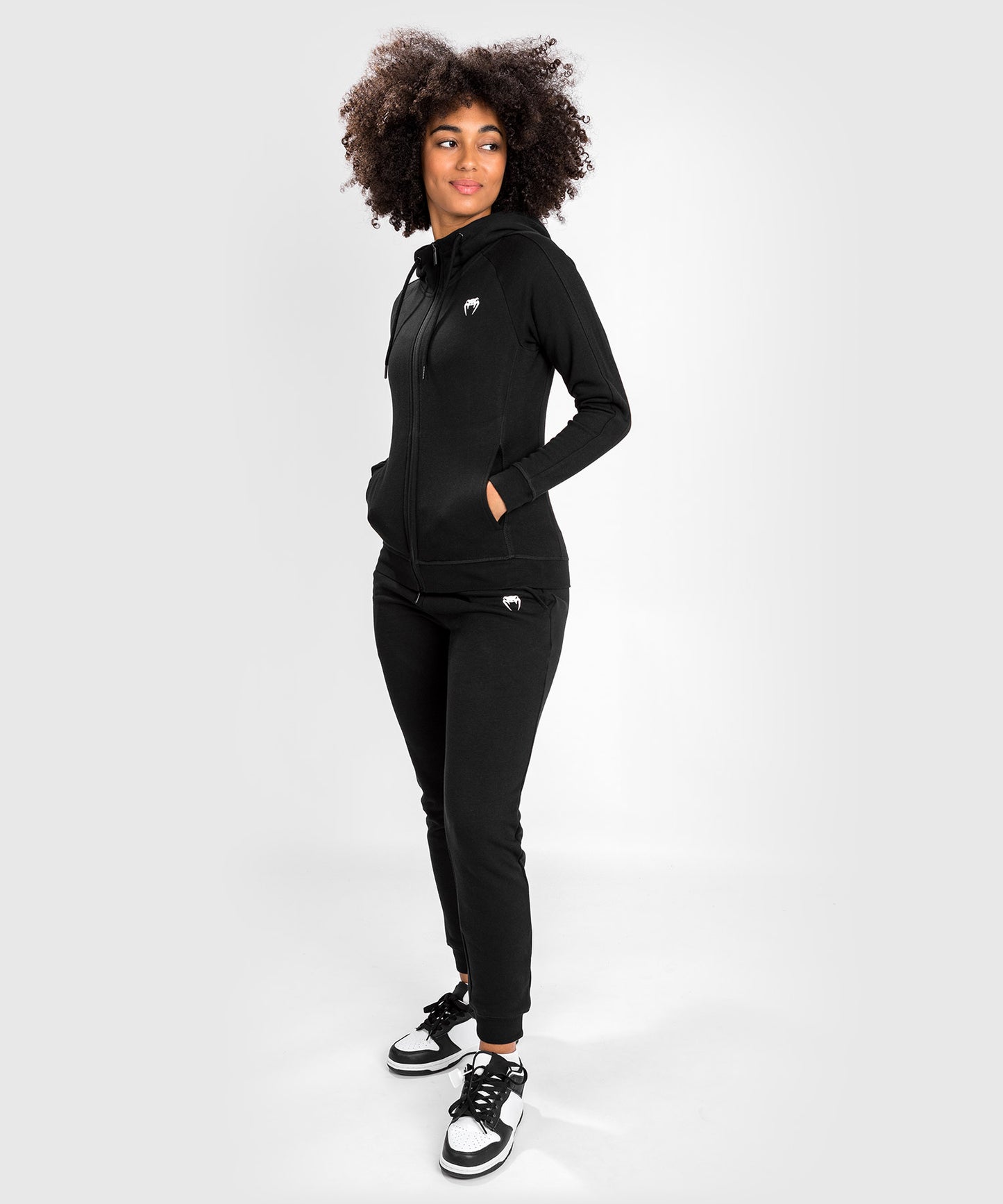 Sudadera Venum Essential - Negro