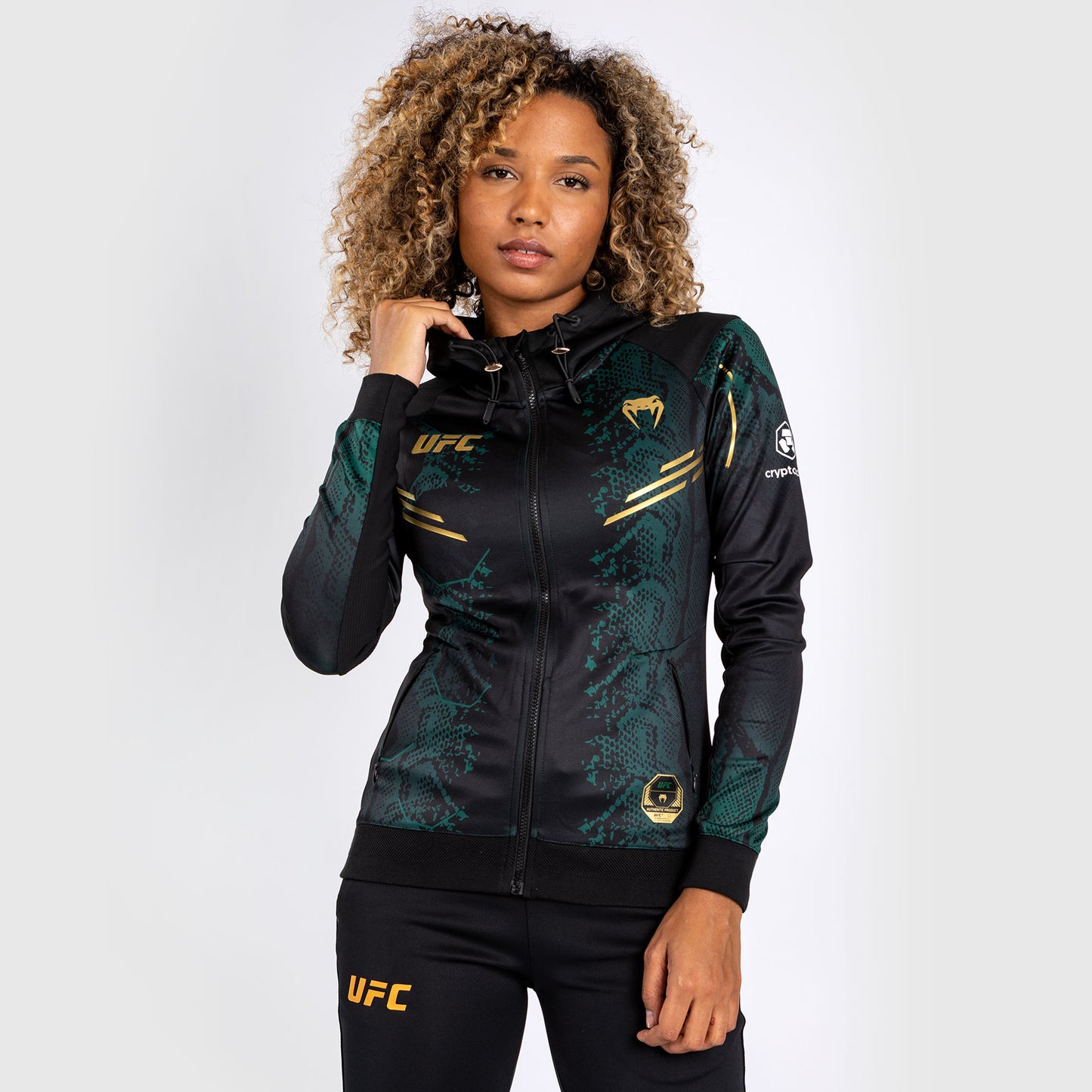 UFC Adrenaline by Venum Authentic Fight Night Sudadera con capucha Walkout para mujer - Emerald Edition - Verde/Negro/Dorado