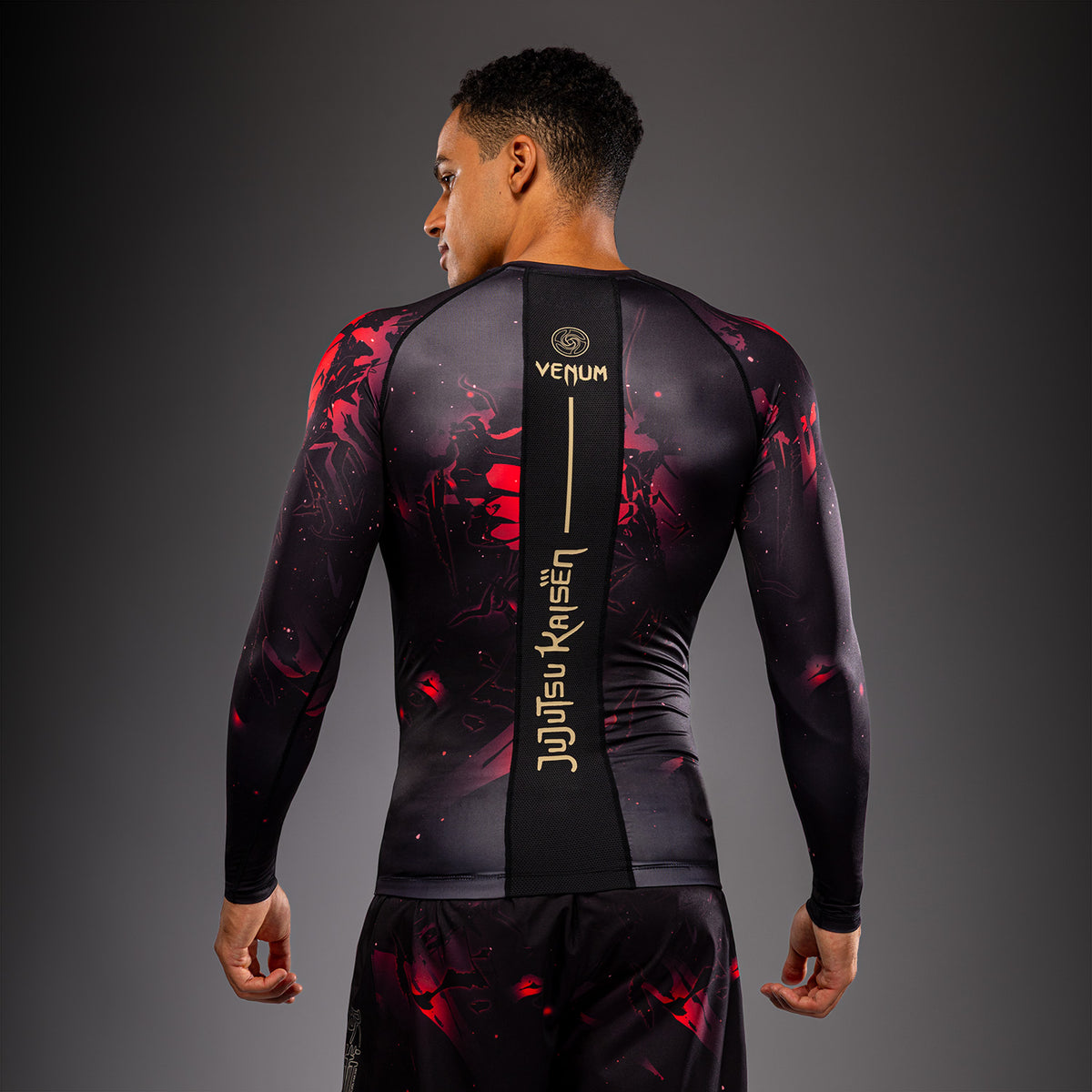 Jujutsu Kaisen x Venum Itadori Rashguard Manga Larga – Negro/Rojo