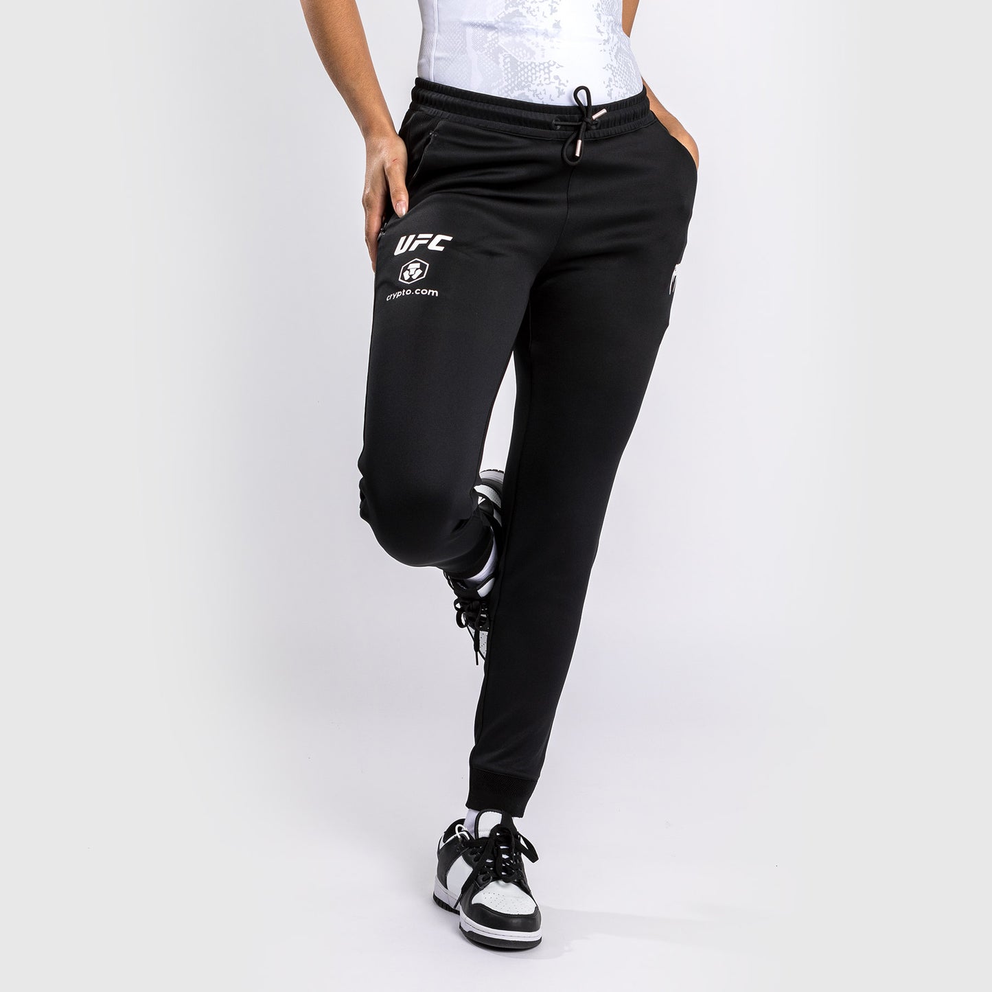 UFC Adrenaline by Venum Authentic Fight Night Pantalón Walkout para Mujer - Negro