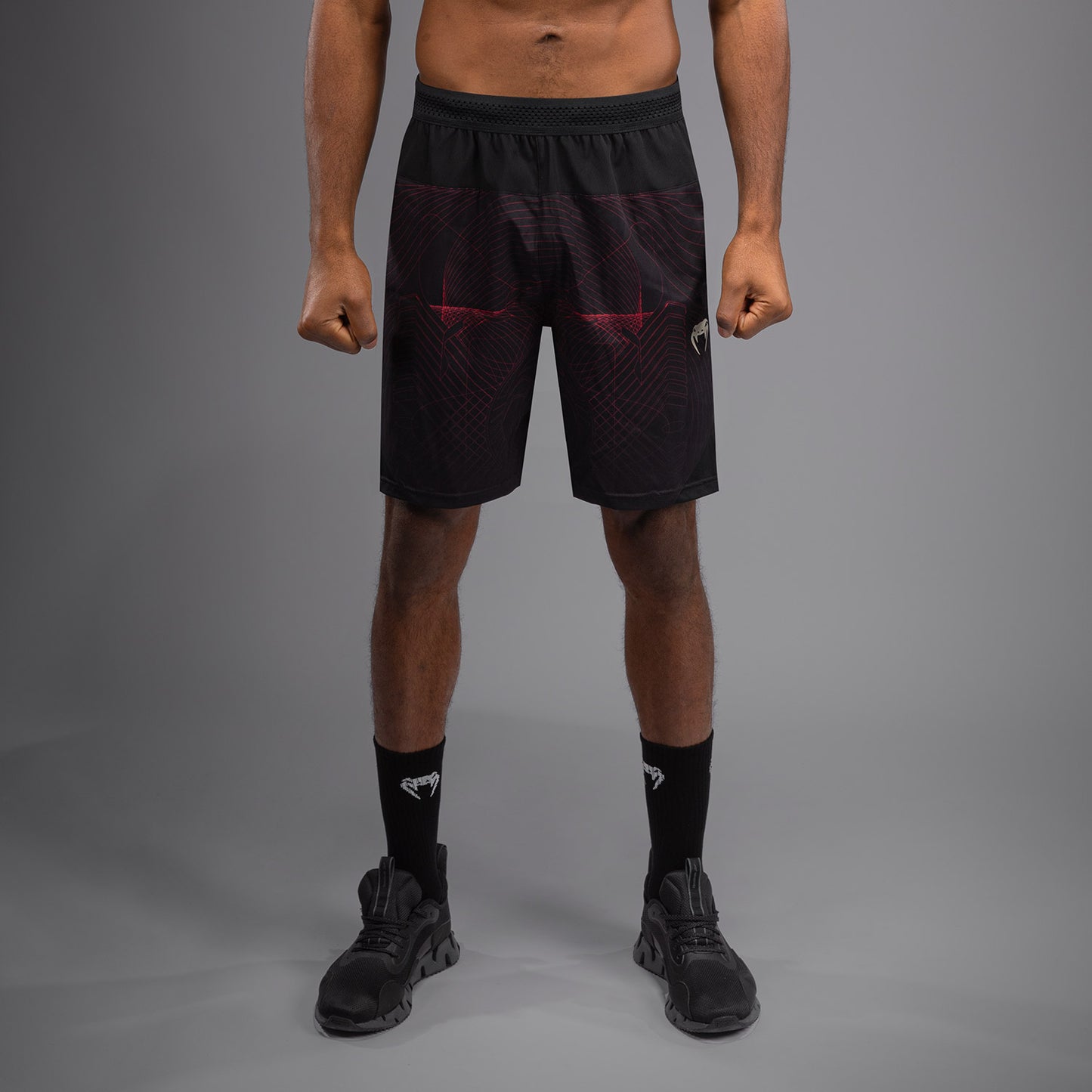 Venum G-Fit Air Pantalones Cortos de Entrenamiento para Hombre - Negro Profundo/Rojo Fuego