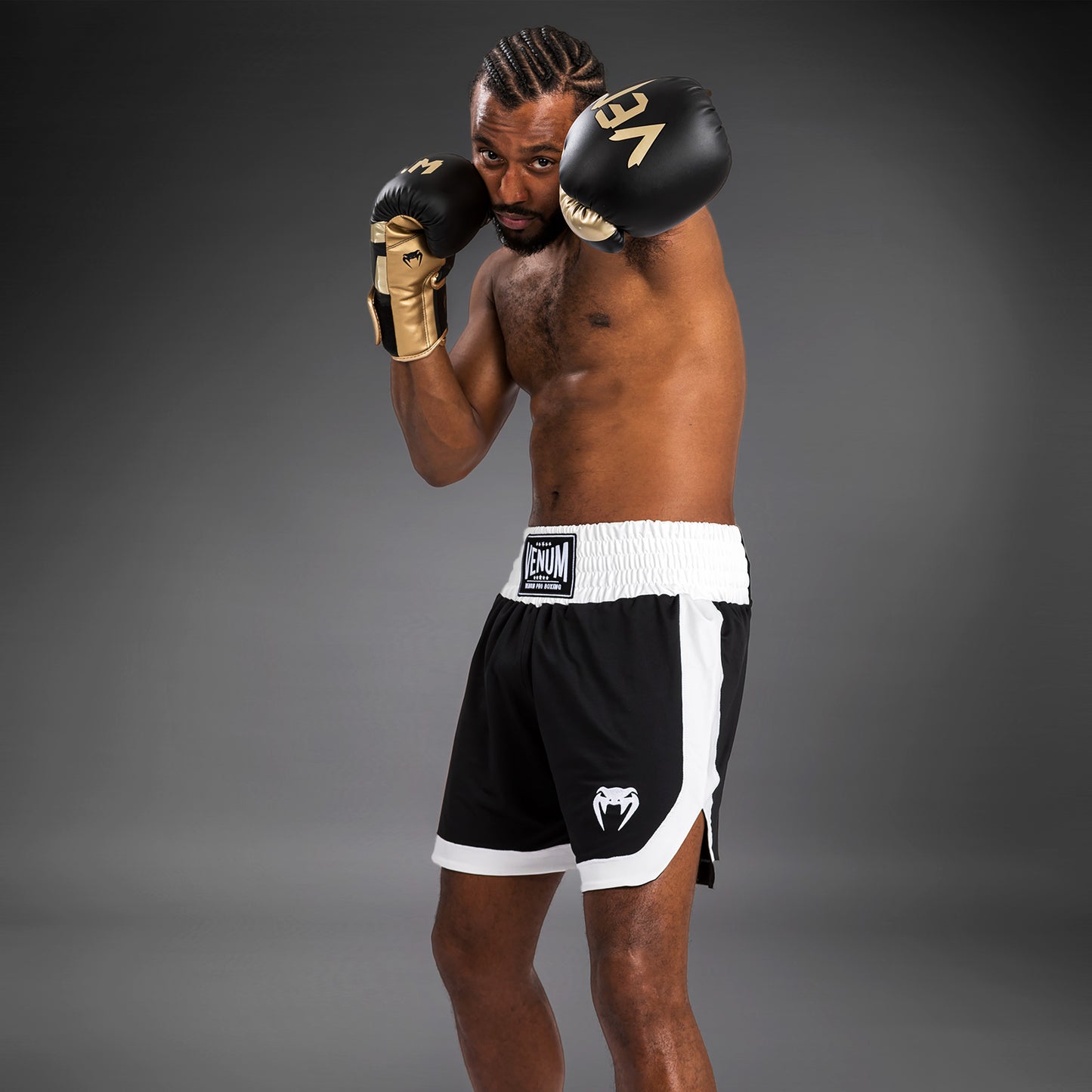 Venum Classic Boxing Shorts - Negro/Blanco