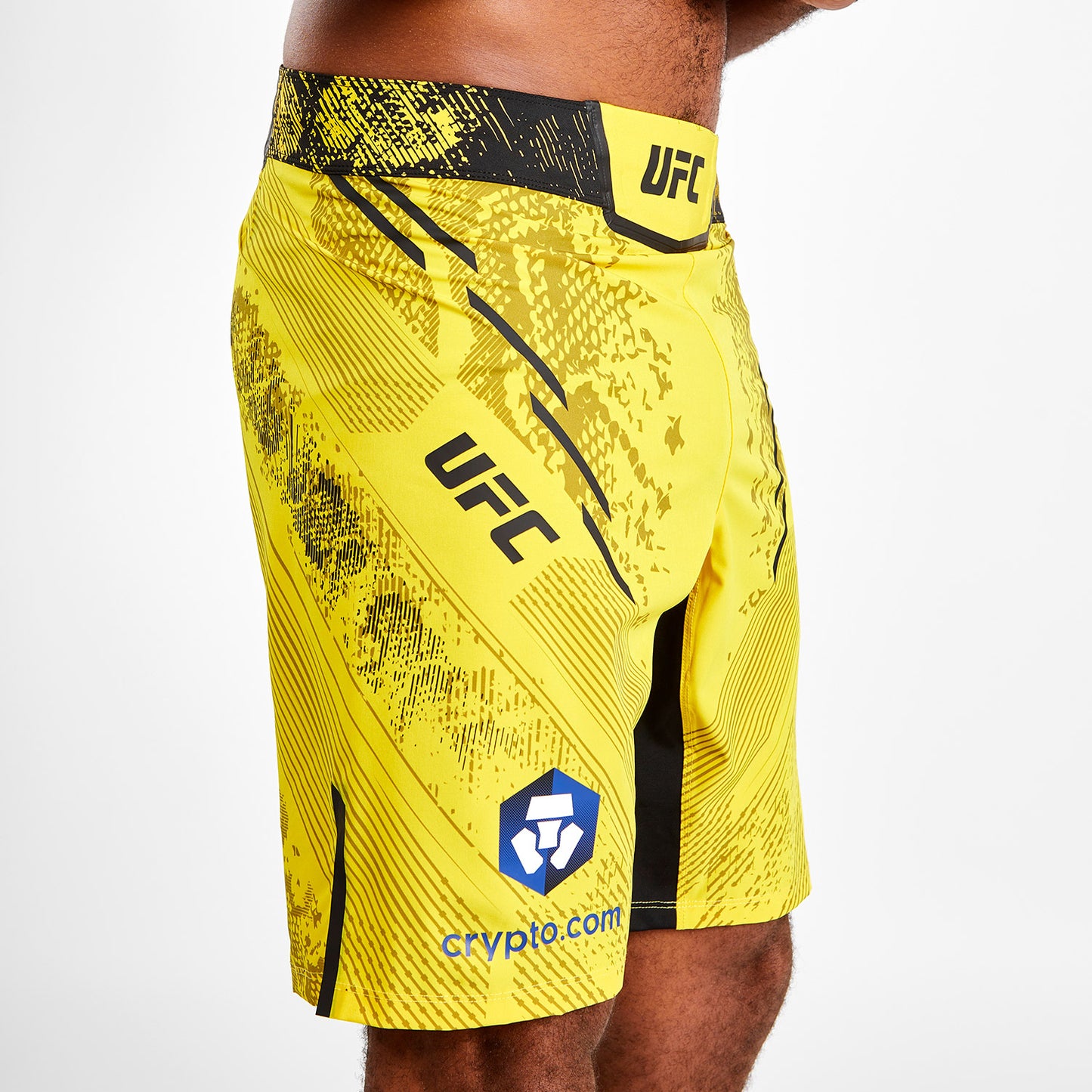 Pantalón Corto UFC Adrenaline by Venum Personalizado Authentic Fight Night, Corte Largo, Hombre - Amarillo