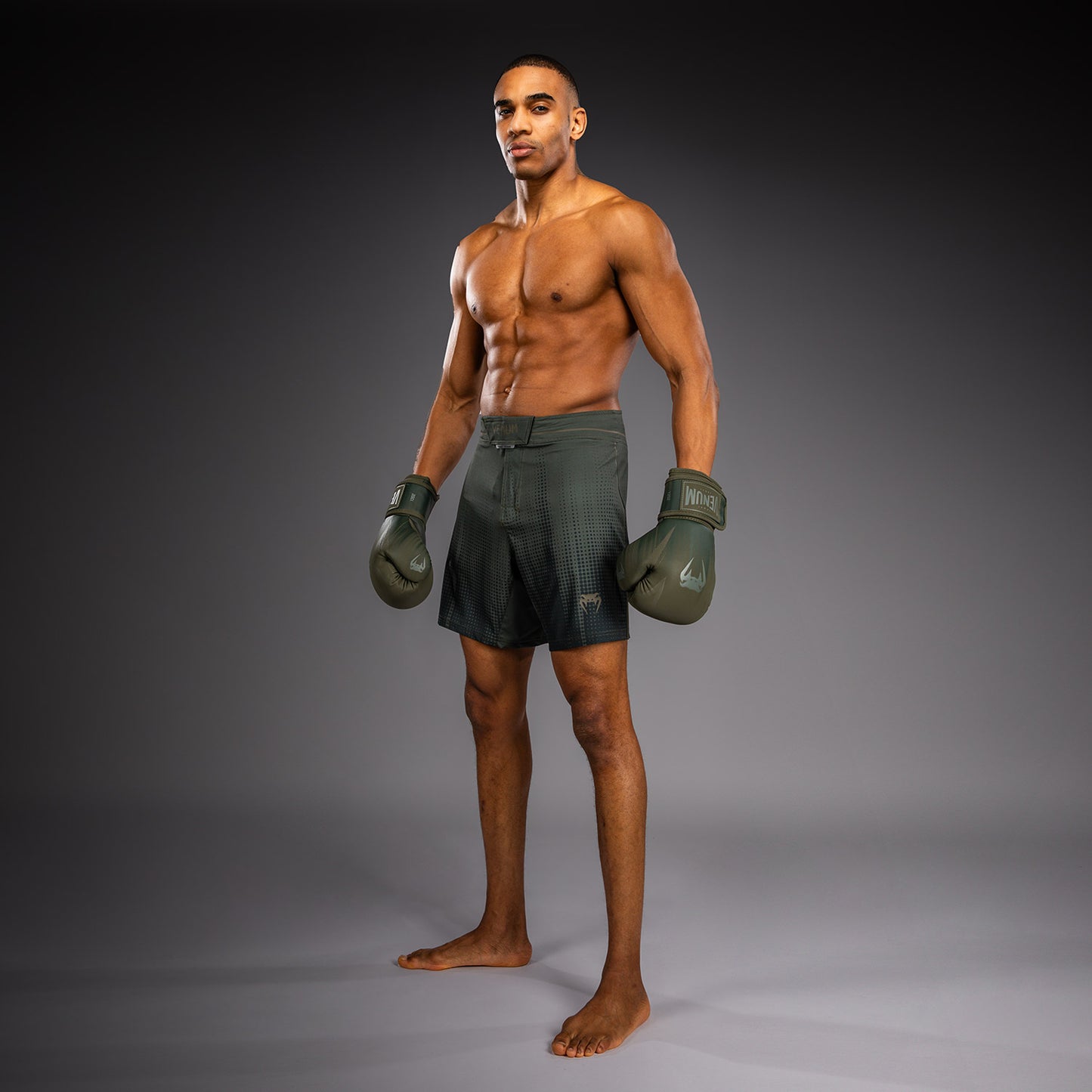 Venum Stealth Short de Combate – Caqui/Verde Oscuro