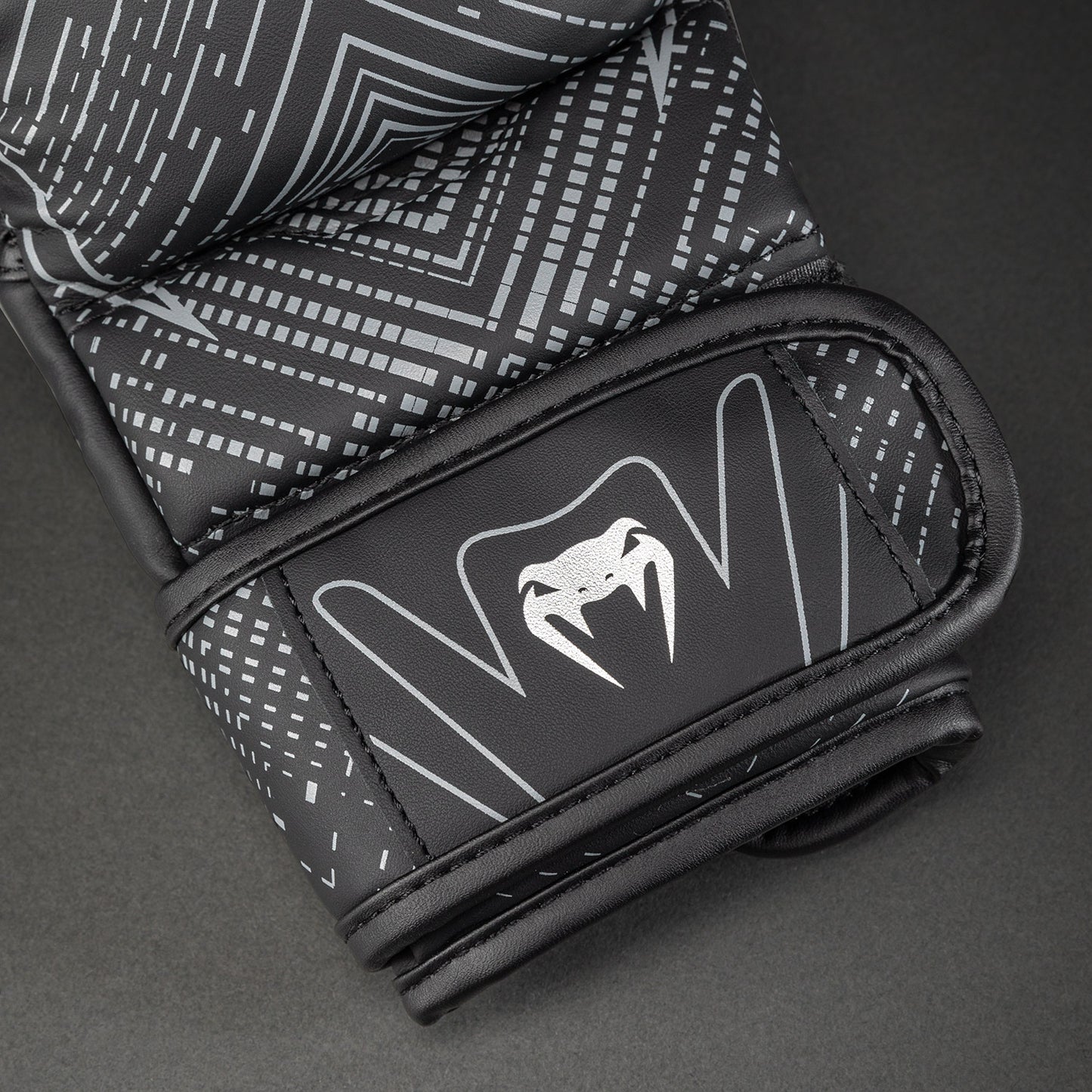 Venum Midnight Fury Guantes de Sparring - Negro/Gris/Plata