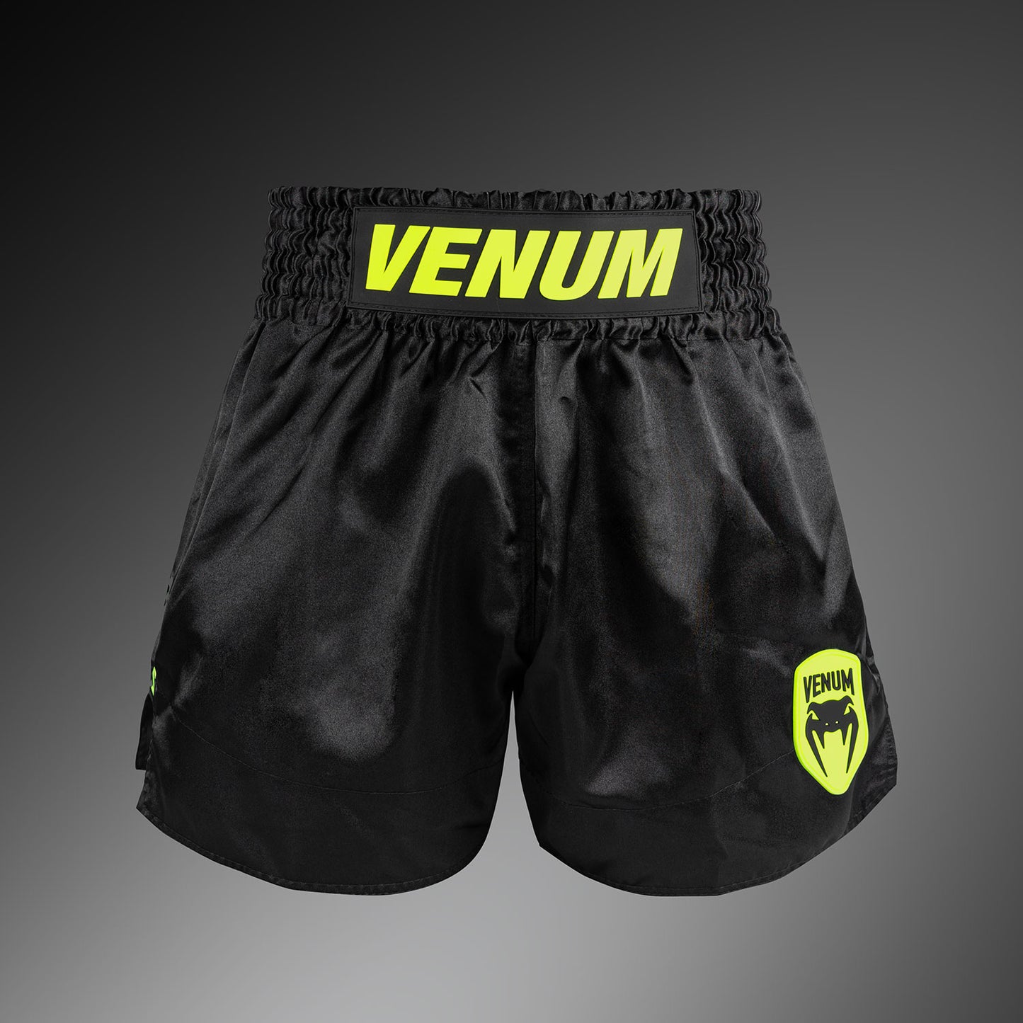 Venum Classic Evo Pantalones Cortos Muay Thai - Negro/Amarillo Neón