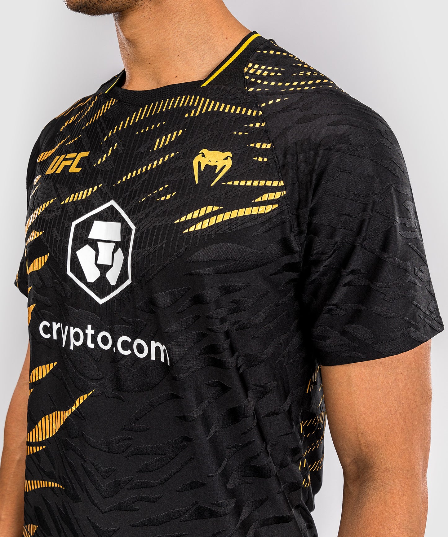 UFC Fusion by Venum Authentic Fight Night Camiseta de Salida para Hombre - Champion