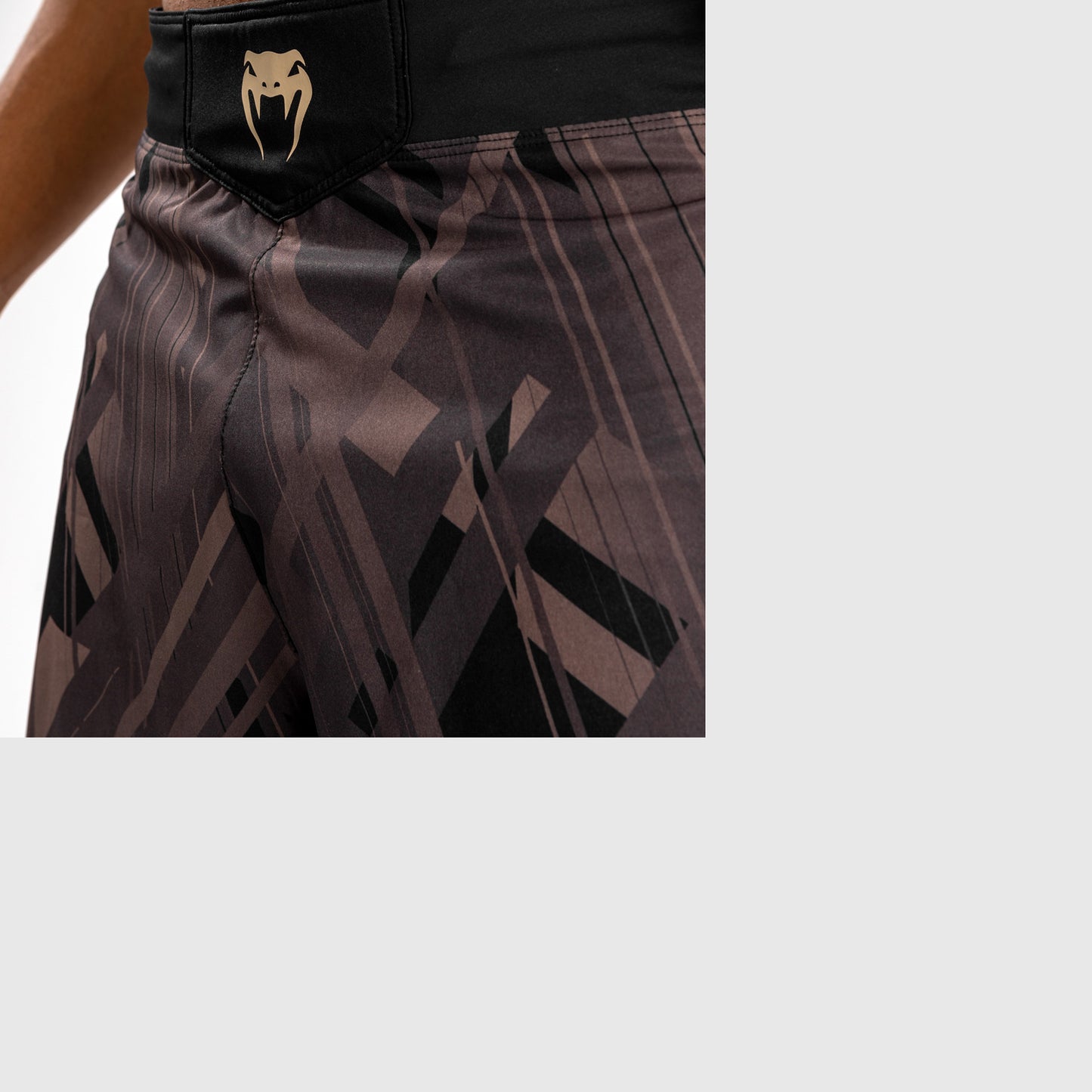 Venum Tecmo 2.0 Fightshort - Negro/Marrón