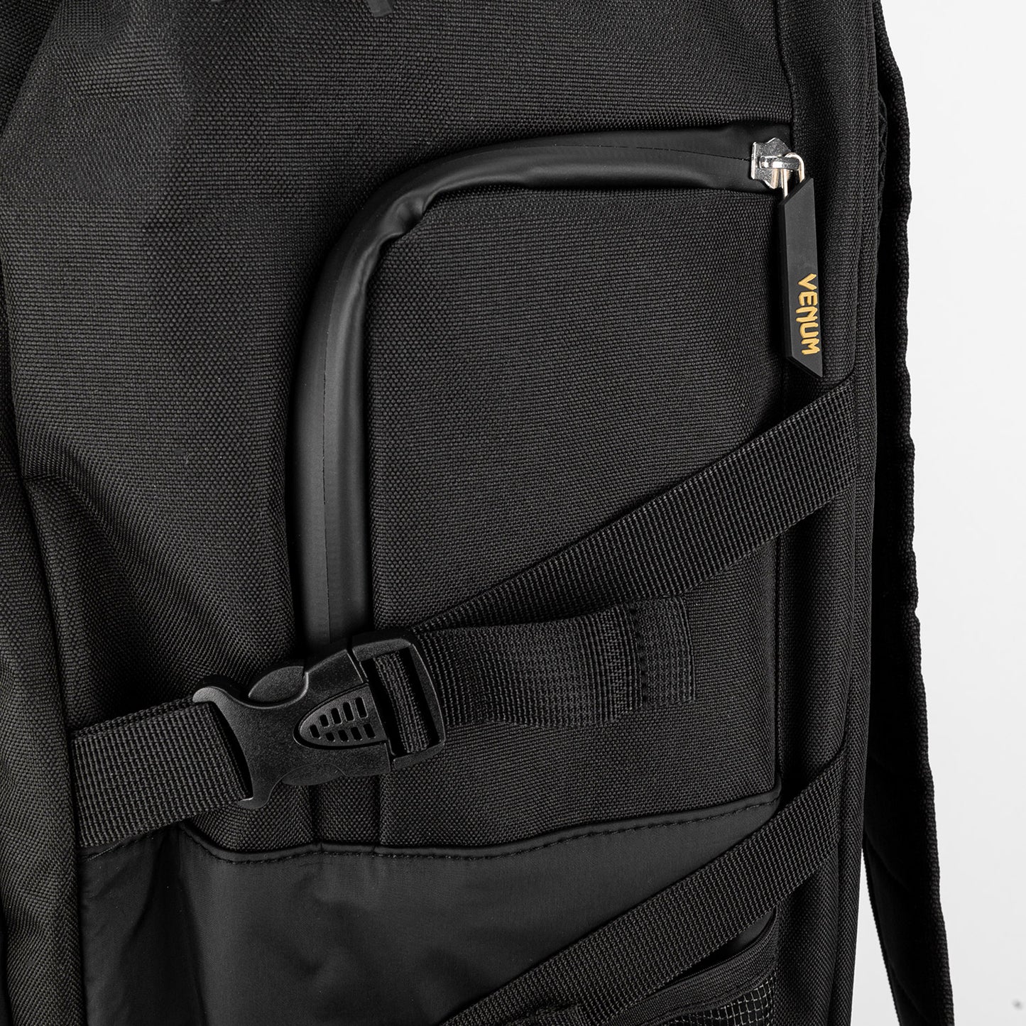 Venum Challenger Xtreme Evo Mochila - Negro/Dorado