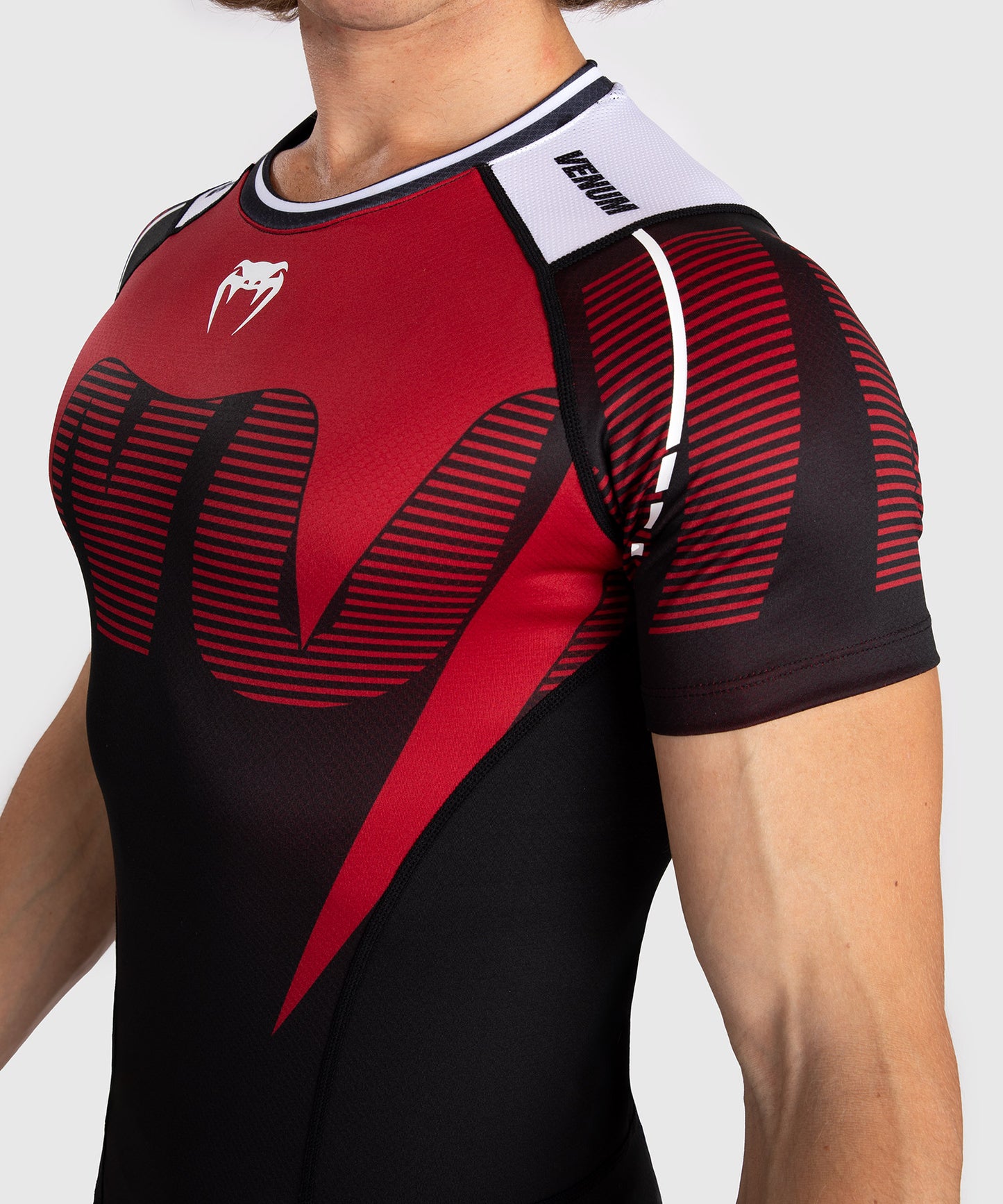 Venum Adrenaline Rashguard de Manga Corta para Hombre - Red