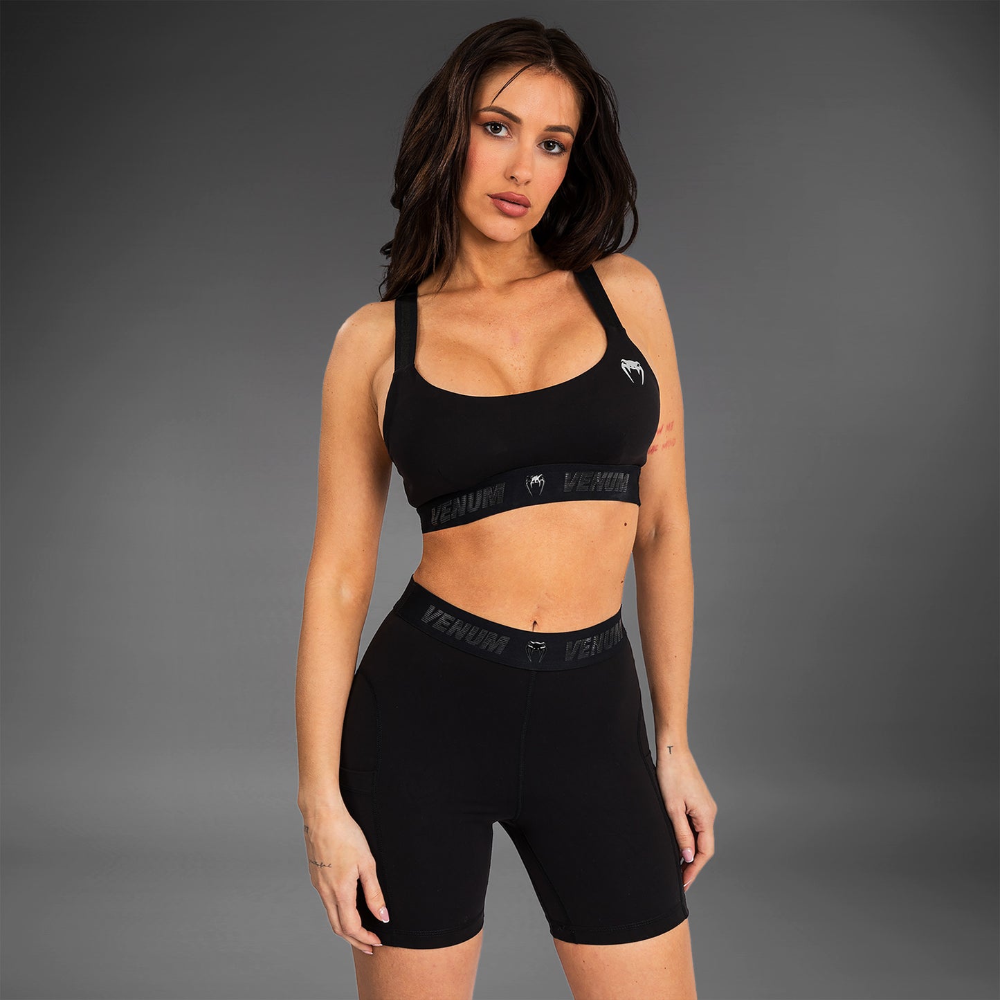 Venum Elevate Sujetador deportivo para mujer - Negro