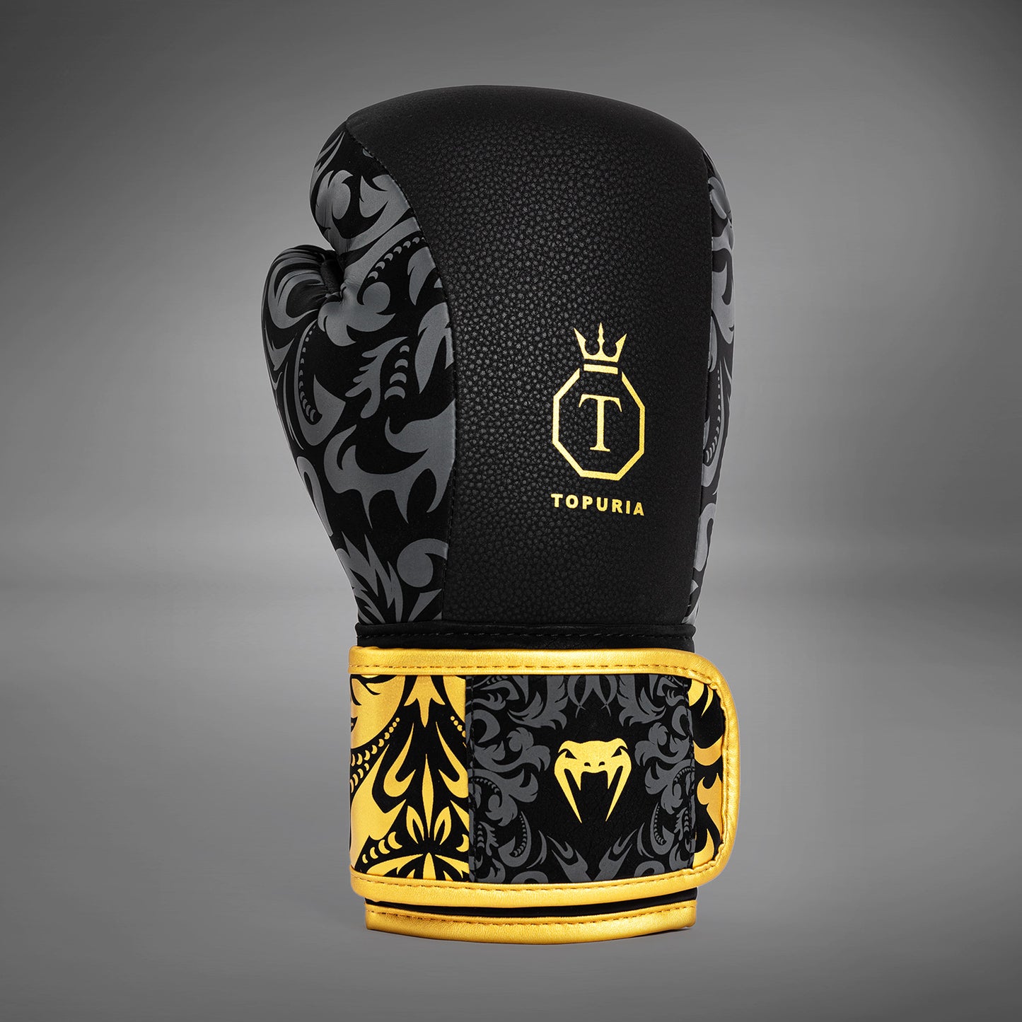Venum x Topuria Unmatched Edition Guantes de Boxeo - Negro/Dorado