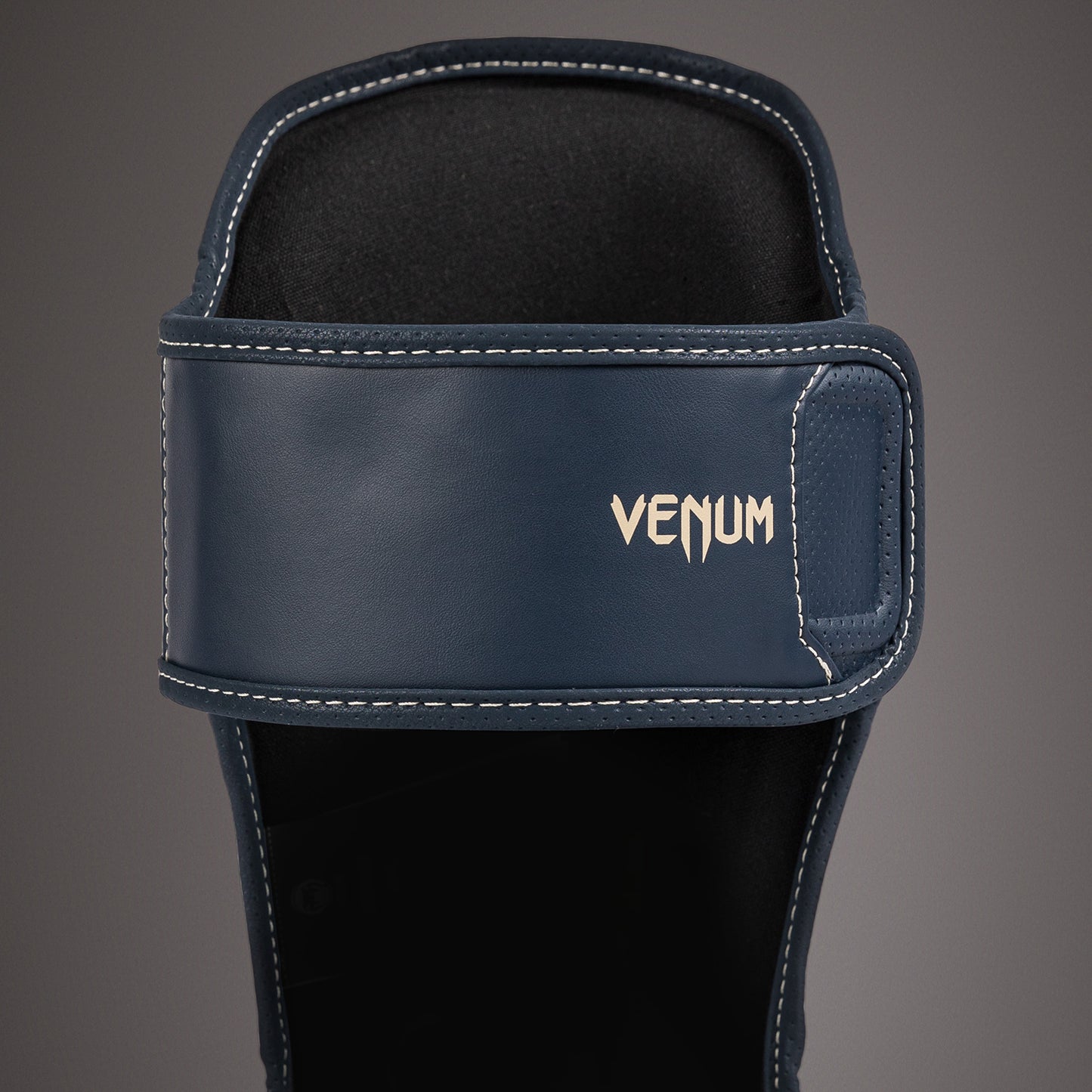 Venum Impact Evo Espinilleras - Icy Blue