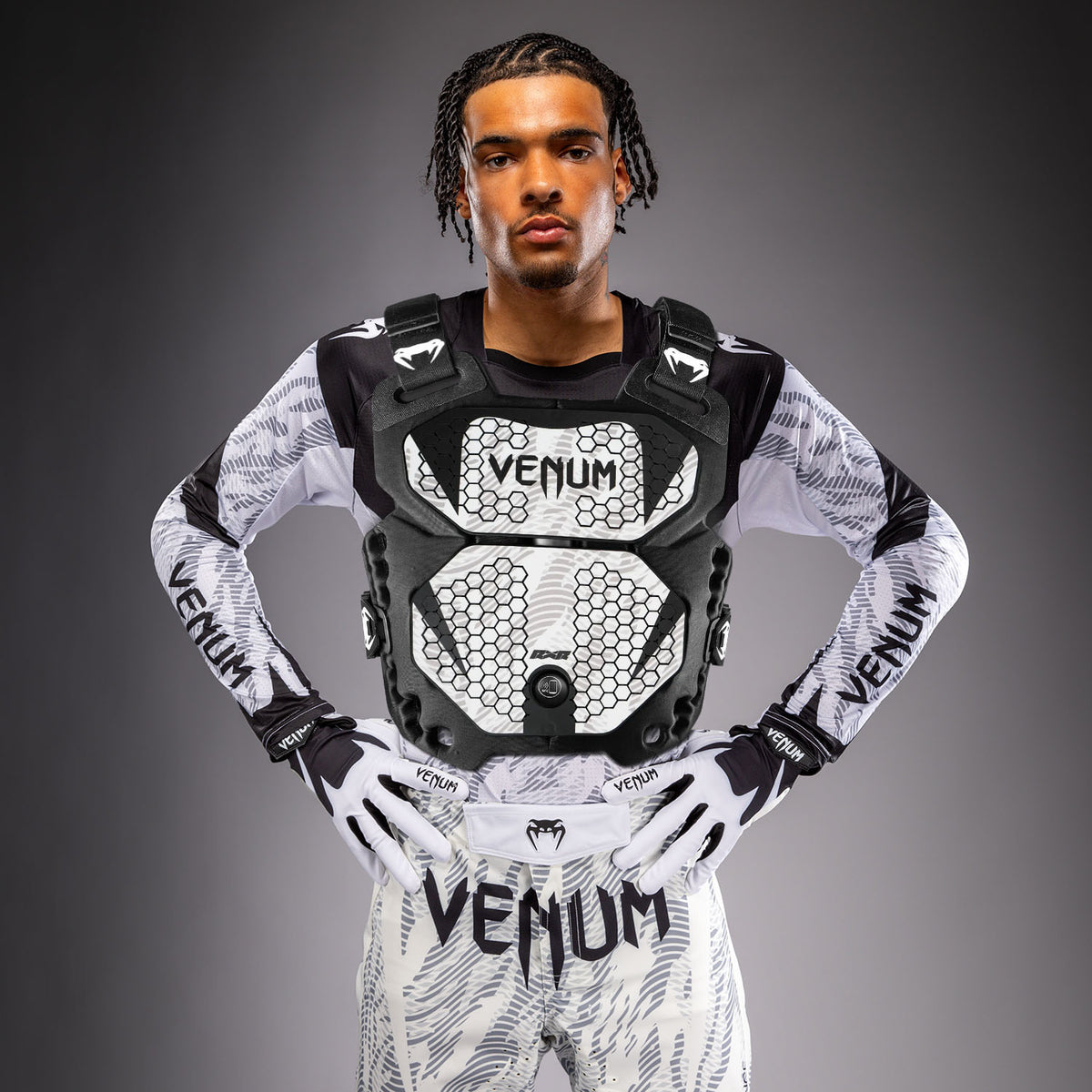 Venum x RXR R-Pro 2 Protector corporal - Negro/Blanco