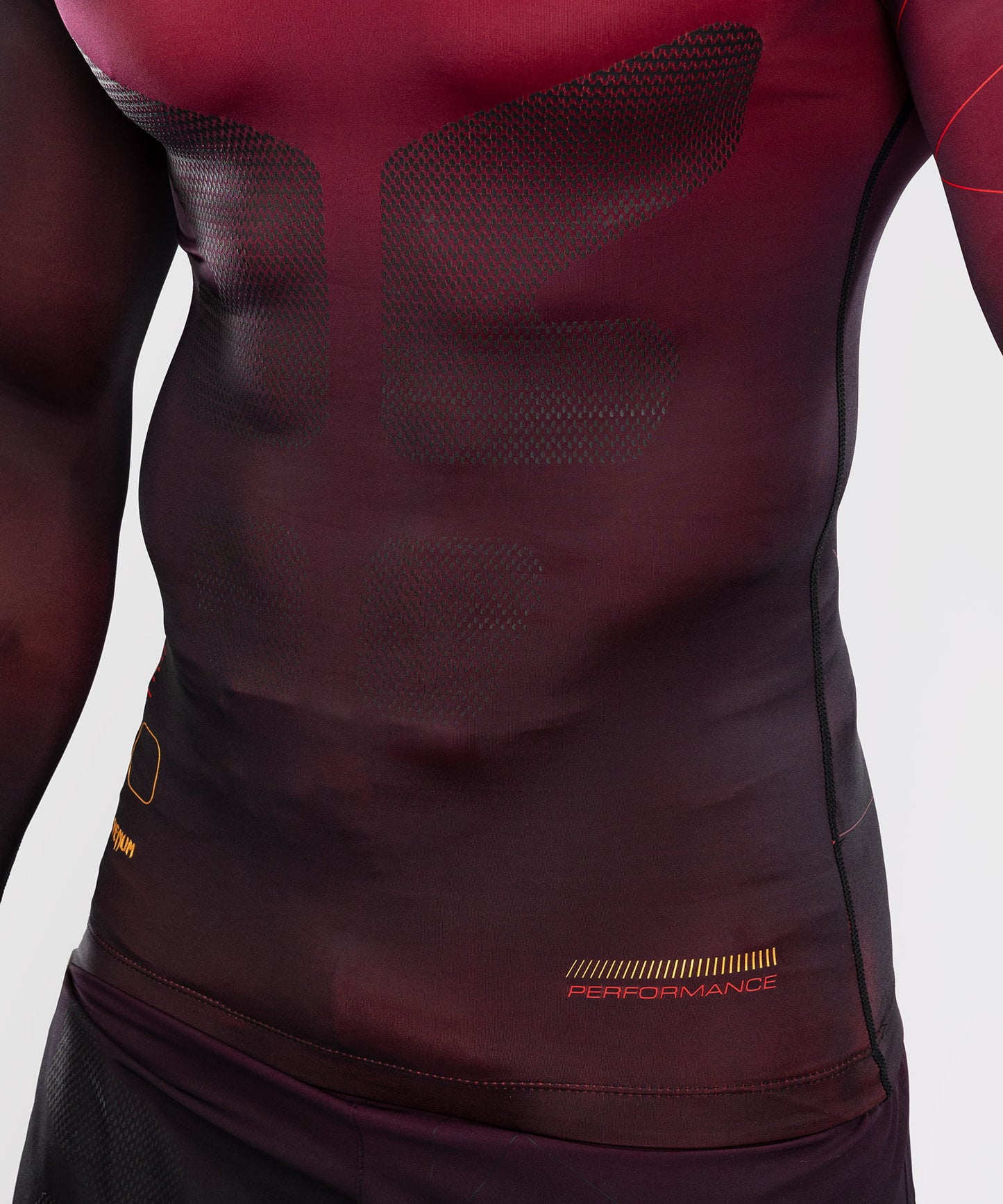 Venum Tactical XT Lycra de manga larga para hombre - Negra/Burdeos/Oro