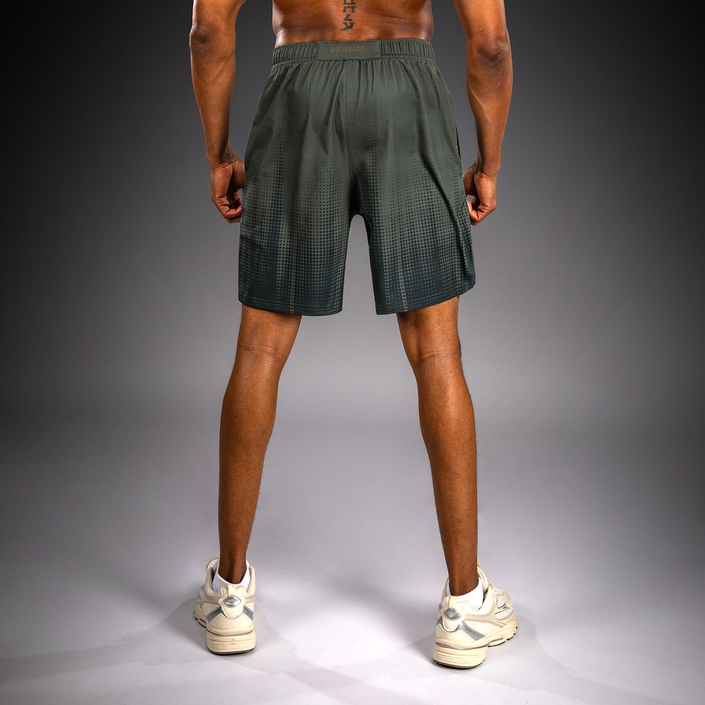 Venum Stealth Short de Entrenamiento – Caqui/Verde Oscuro
