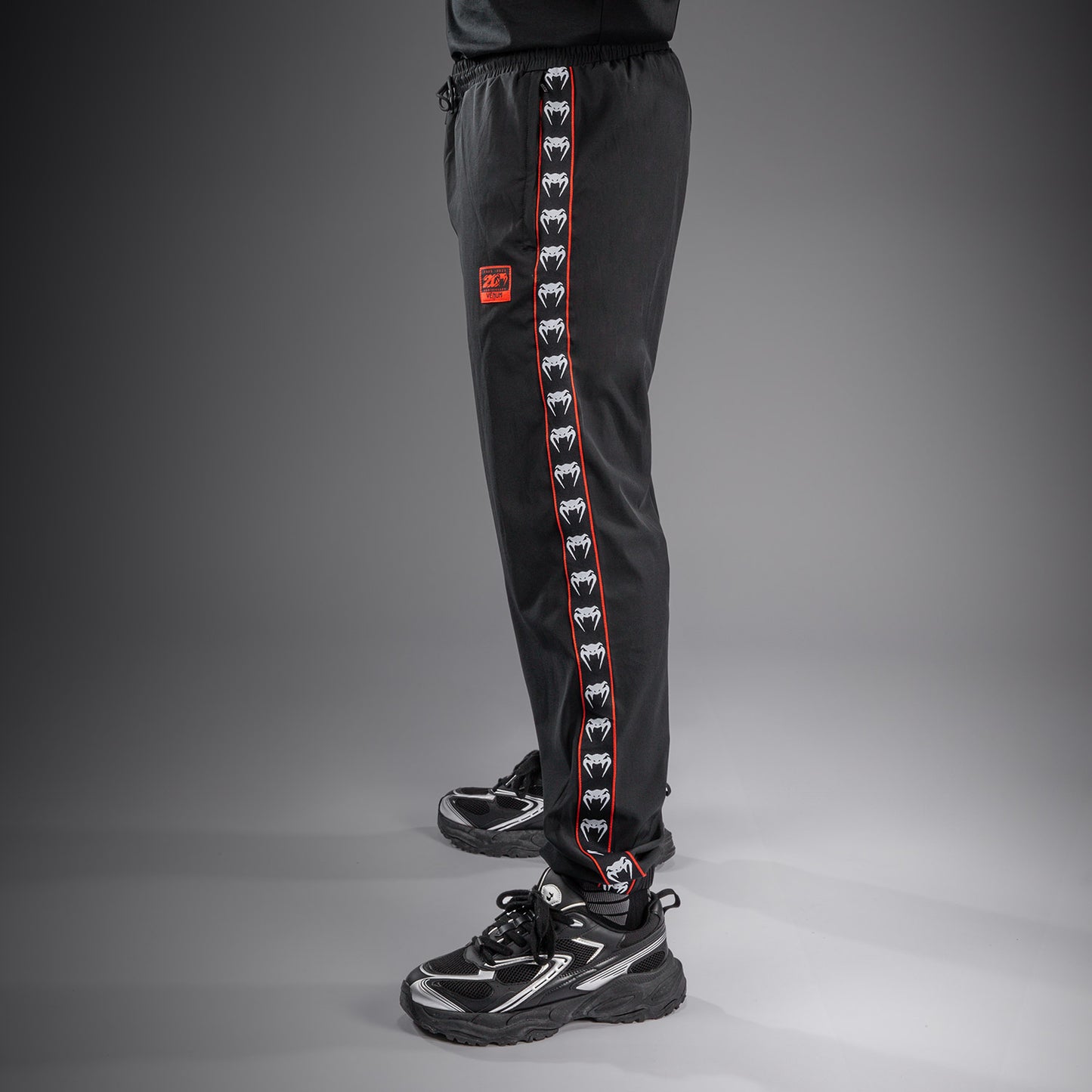 Venum 20th Anniversary Pantalón Jogger - Negro/Rojo