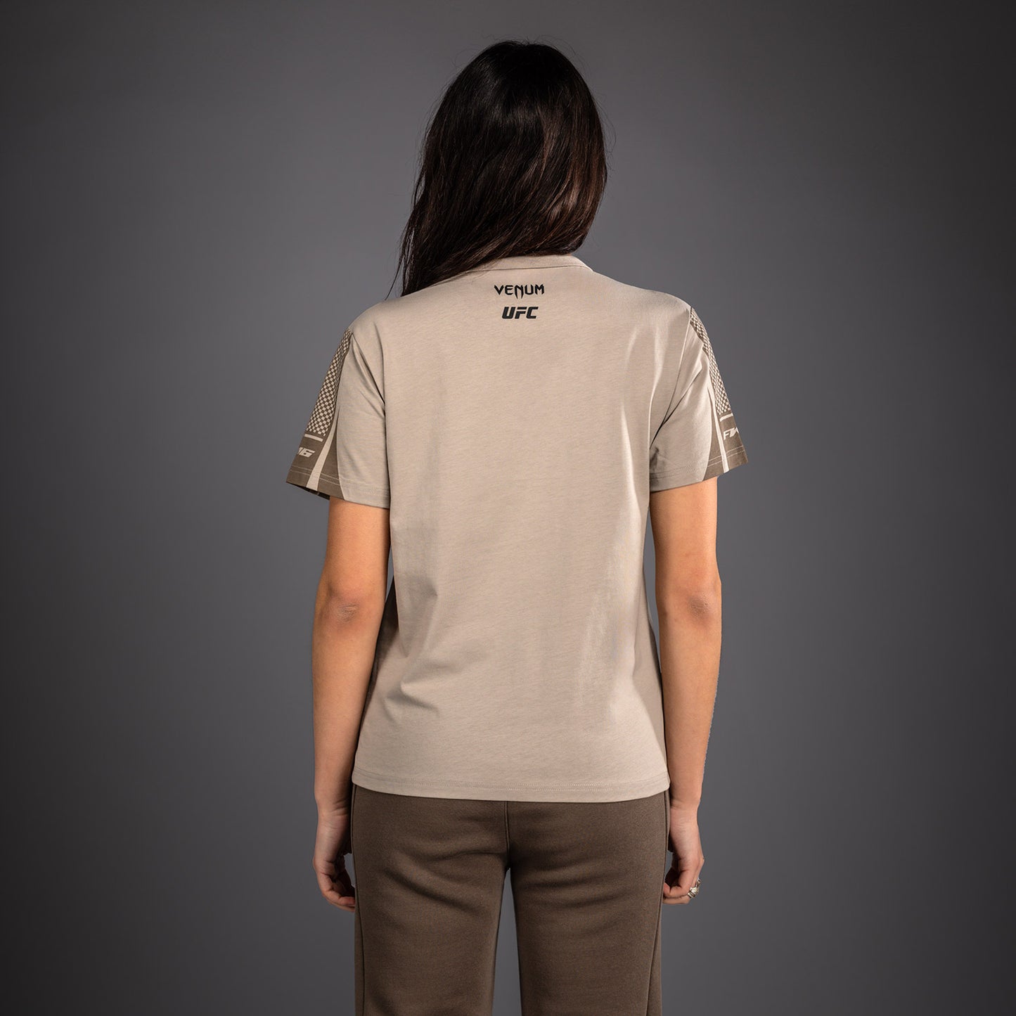 Venum UFC Unity by Venum Authentic Fight Week Camiseta de Manga Corta para Mujer - Arena