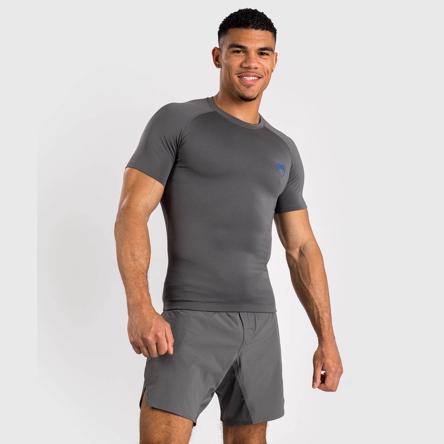 Venum Contender Lycra de manga corta para hombre - Gris