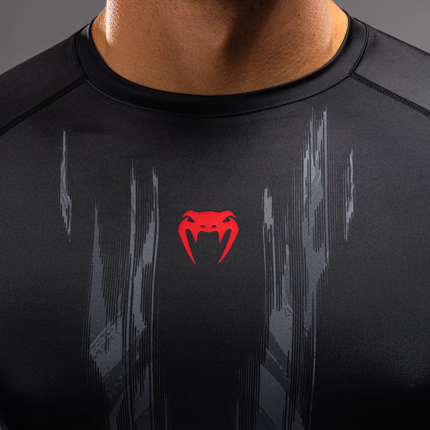 Venum Demon Rashguard de Manga Larga - Negro/Gris