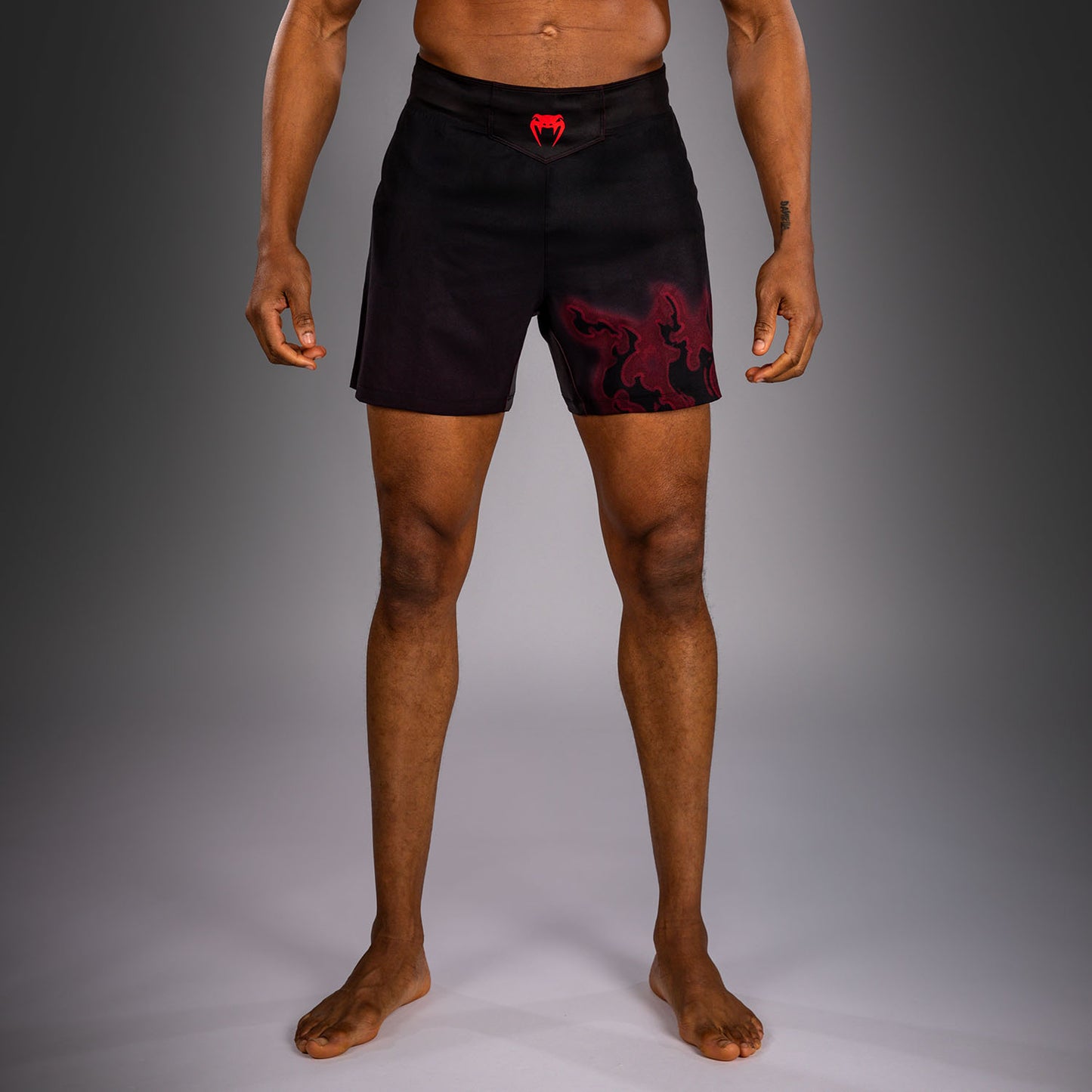 Venum Spectre Short de Combate – Negro/Rojo
