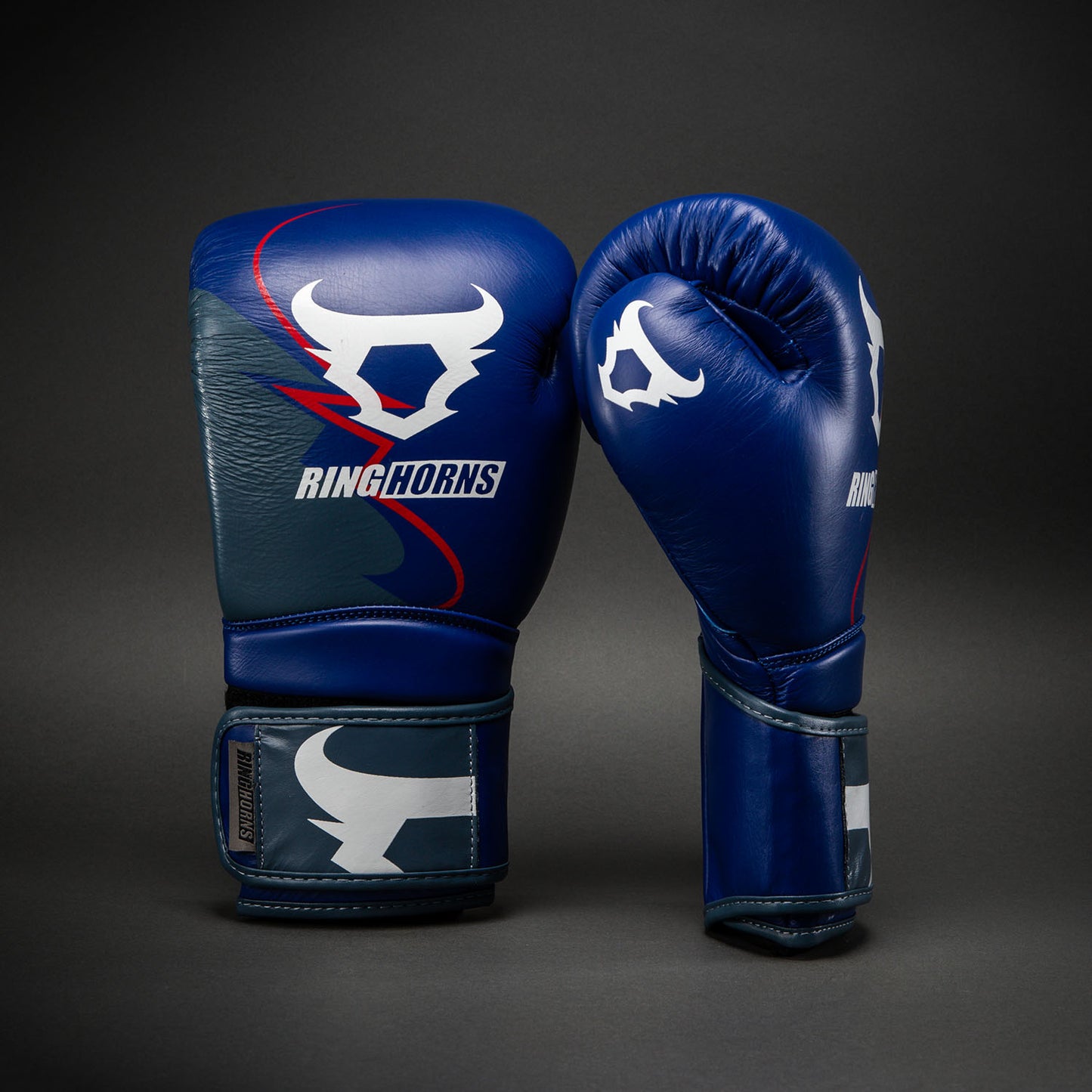 Ringhorns Charger by Venum Guantes de Boxeo – Azul Marino/Rojo