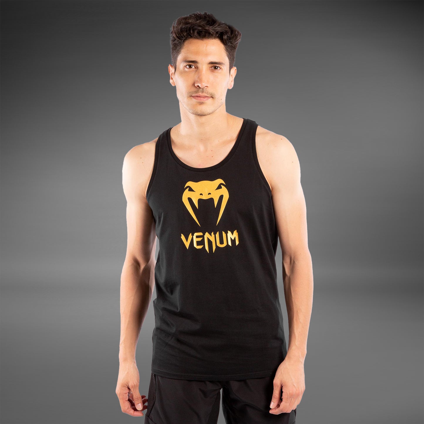Camiseta sin mangas Venum Classic - Negro/Dorado