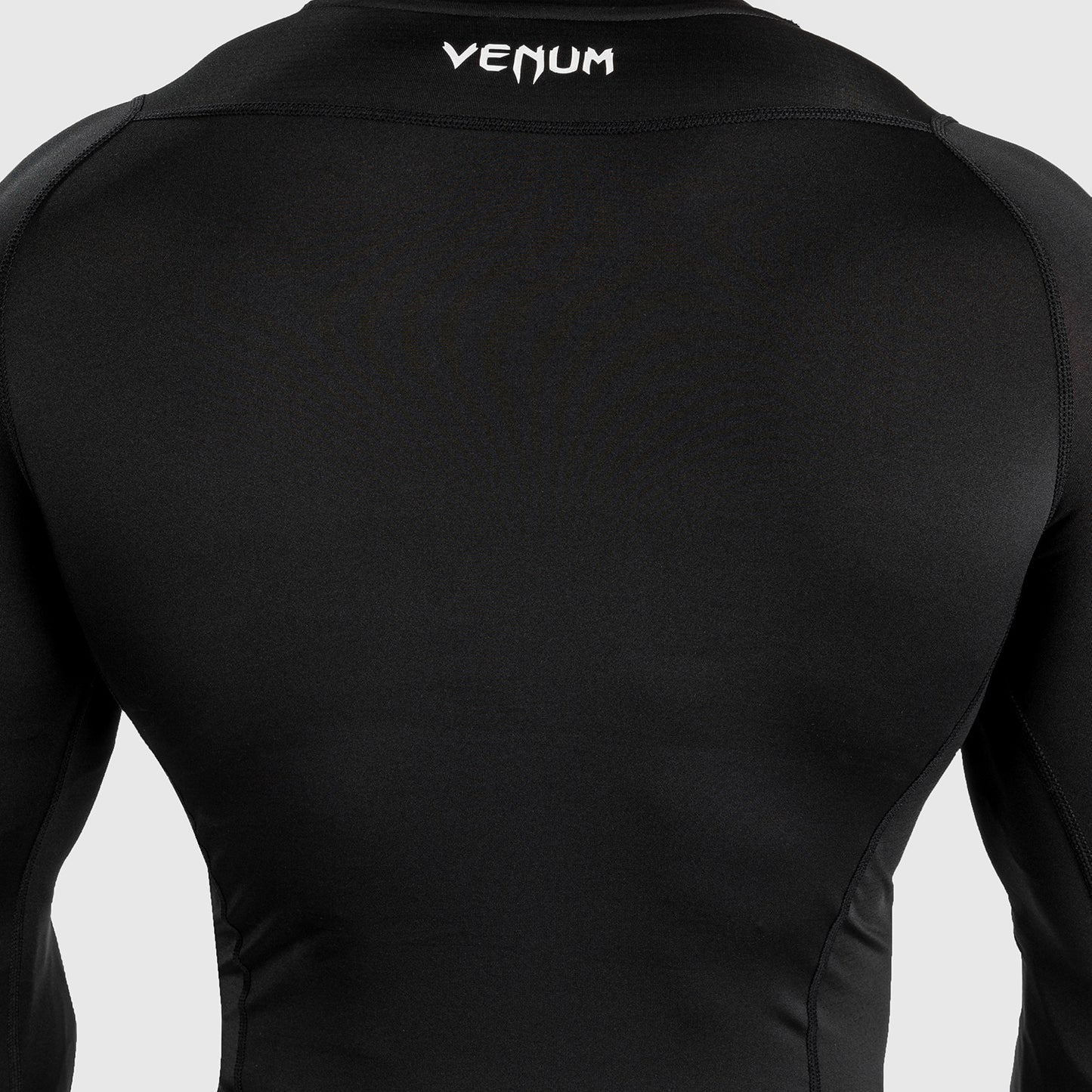 Venum Attack Rashguard de Manga Larga para Hombre - Negro/Gris