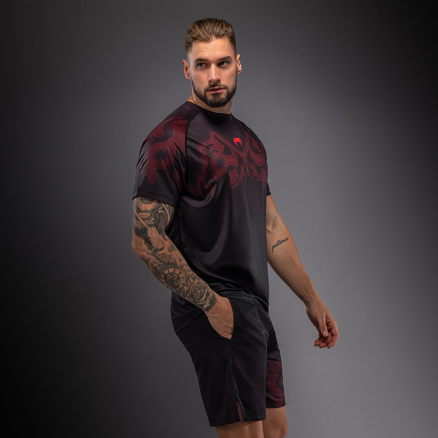 Venum Spectre Camiseta Dry Tech – Negro/Rojo