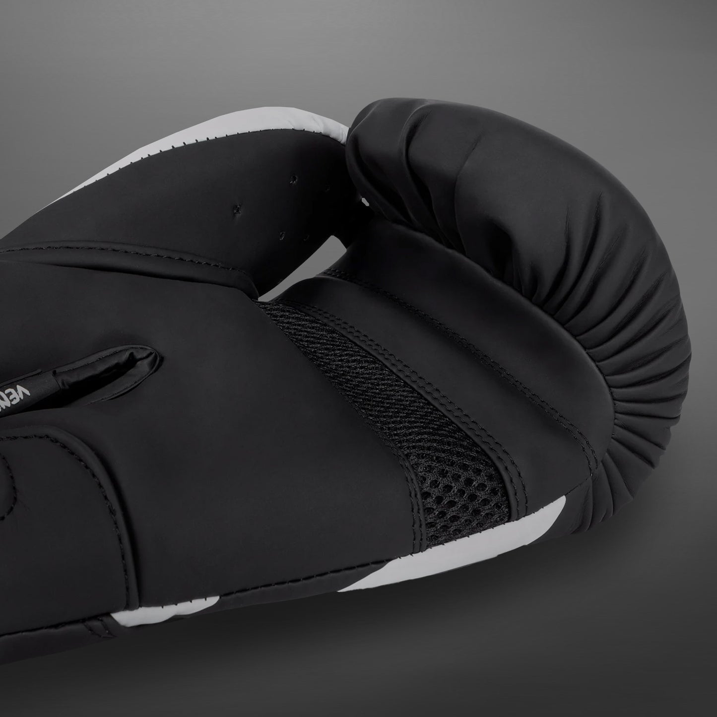 Venum Challenger 4.0 Guantes de Boxeo - Negro/Blanco