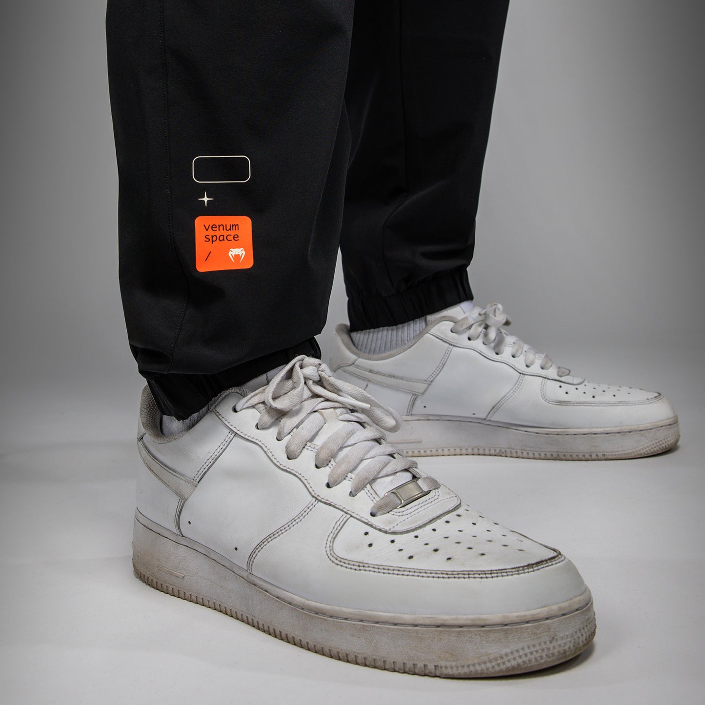 Venum Eclipse Pantalones Jogger – Negro/Marfil