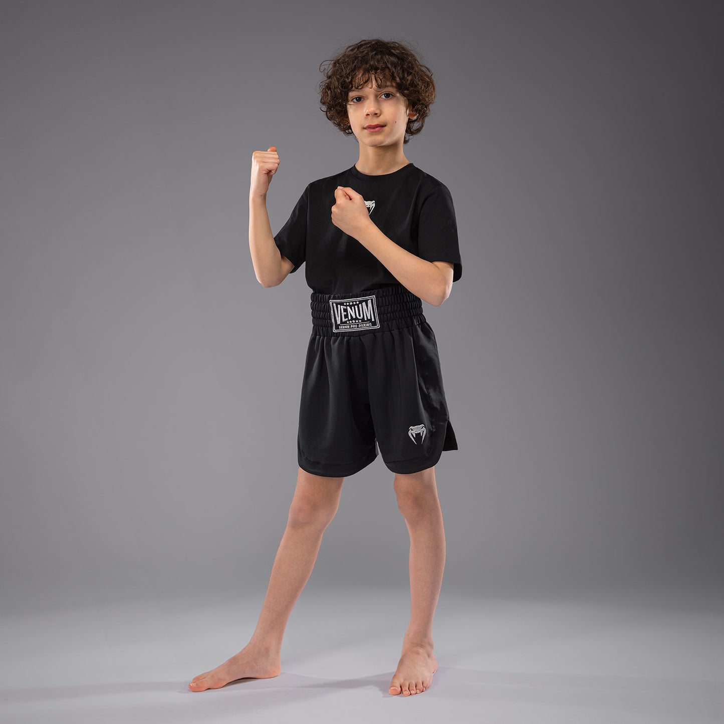 Venum Classic Short de boxeo para niños - Negro