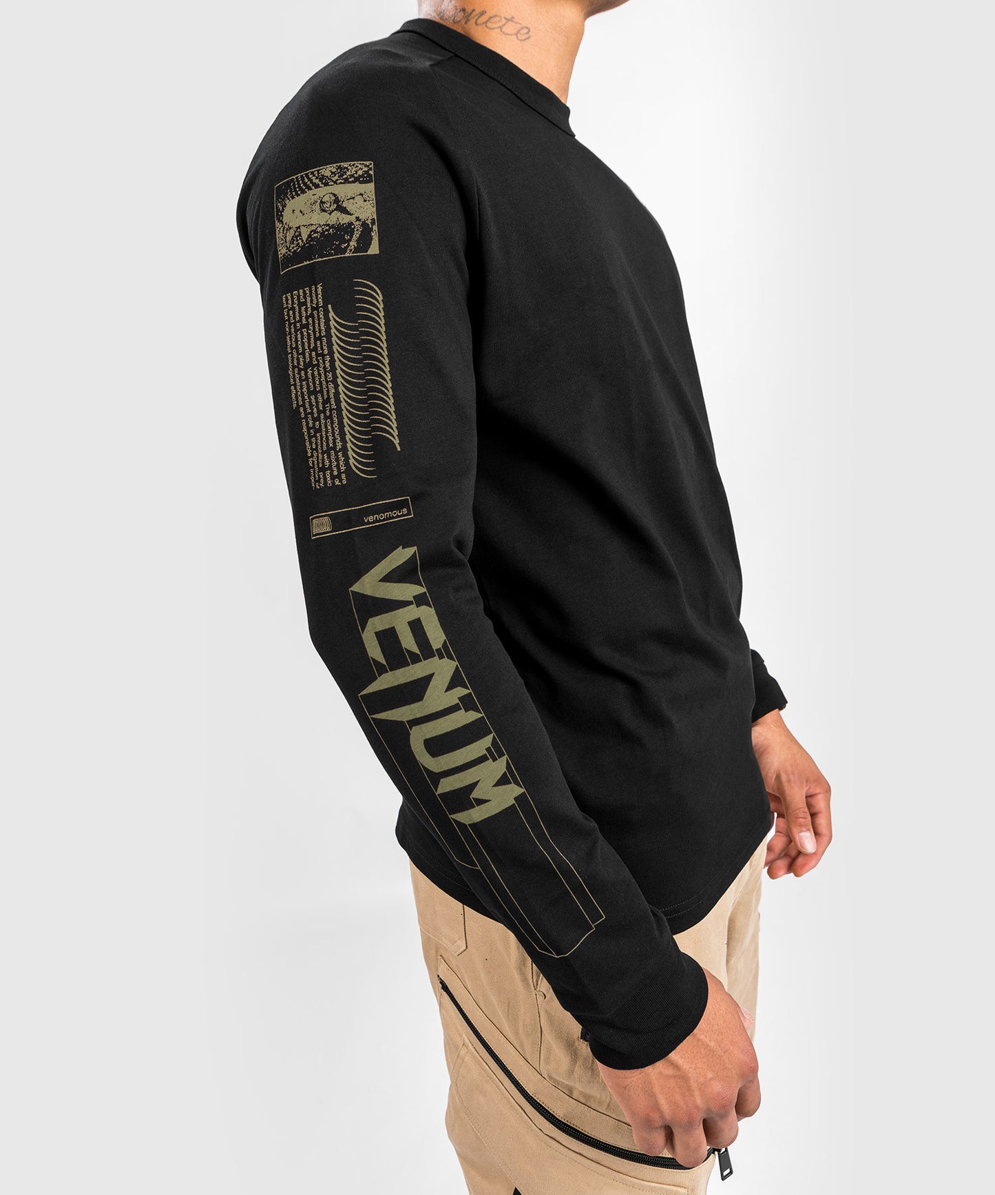 Camiseta Fangs Venum regular - manga larga - Negro/Arena