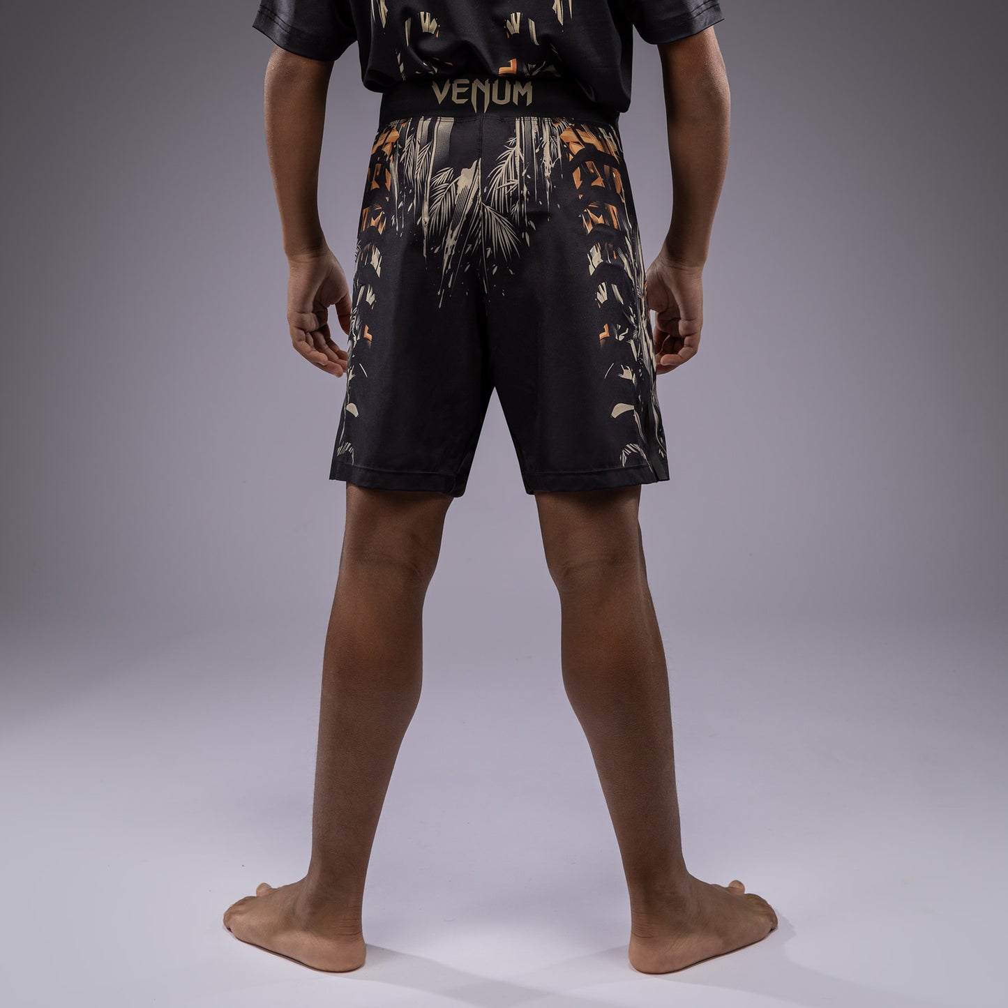 Venum Tiger Pantalones Cortos de Lucha para Niños - Negro/Naranja Neón