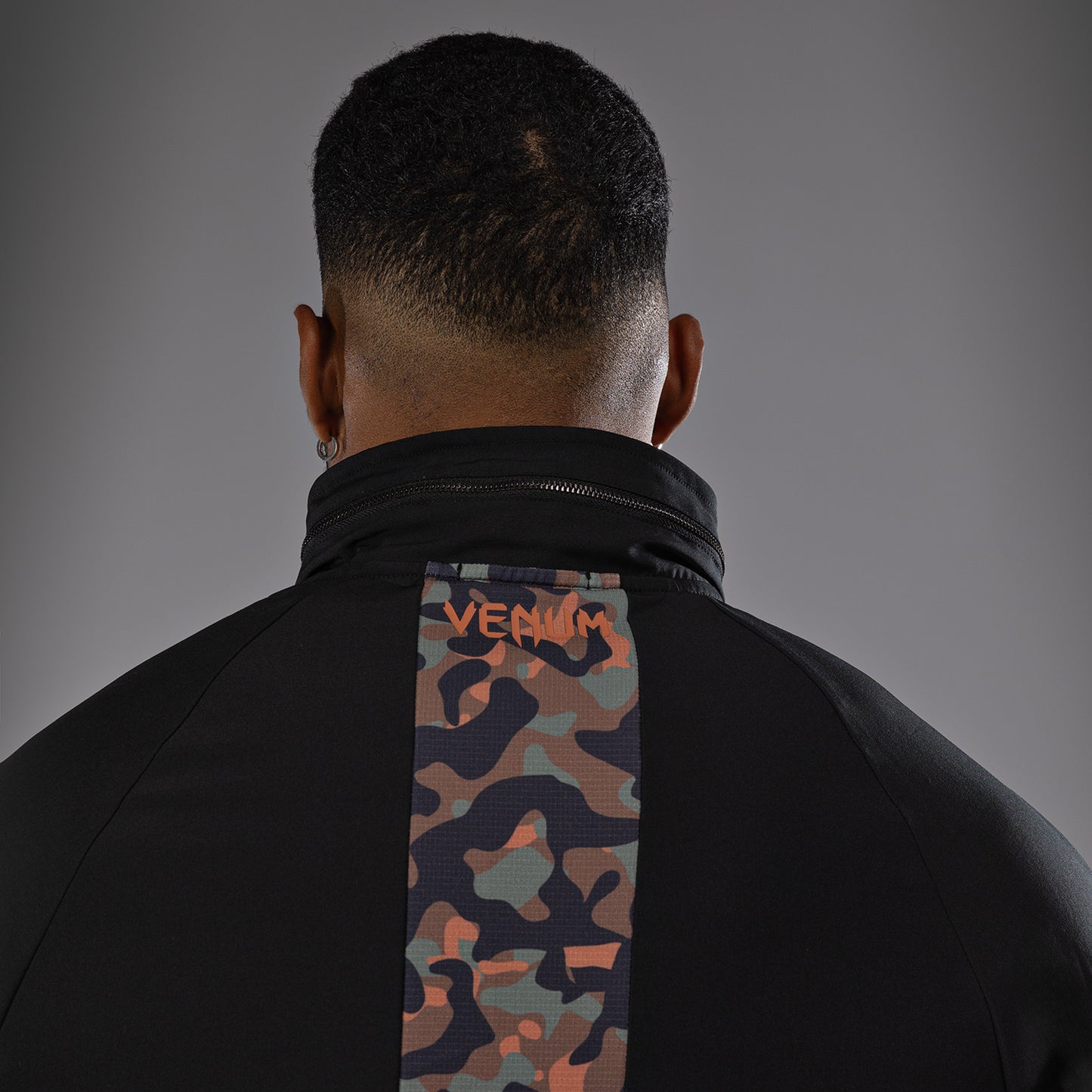 Venum Jungle Ops Chaqueta de chándal para hombre - Negro/Camuflaje Canyon