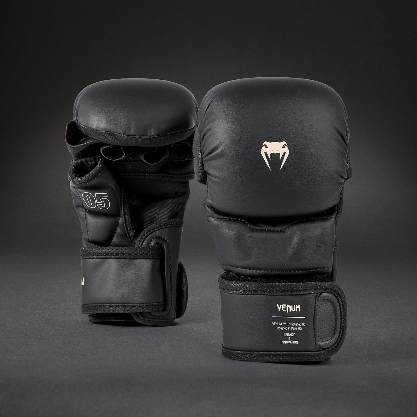 Venum Impact Evo Guantes de sparring MMA - Negro