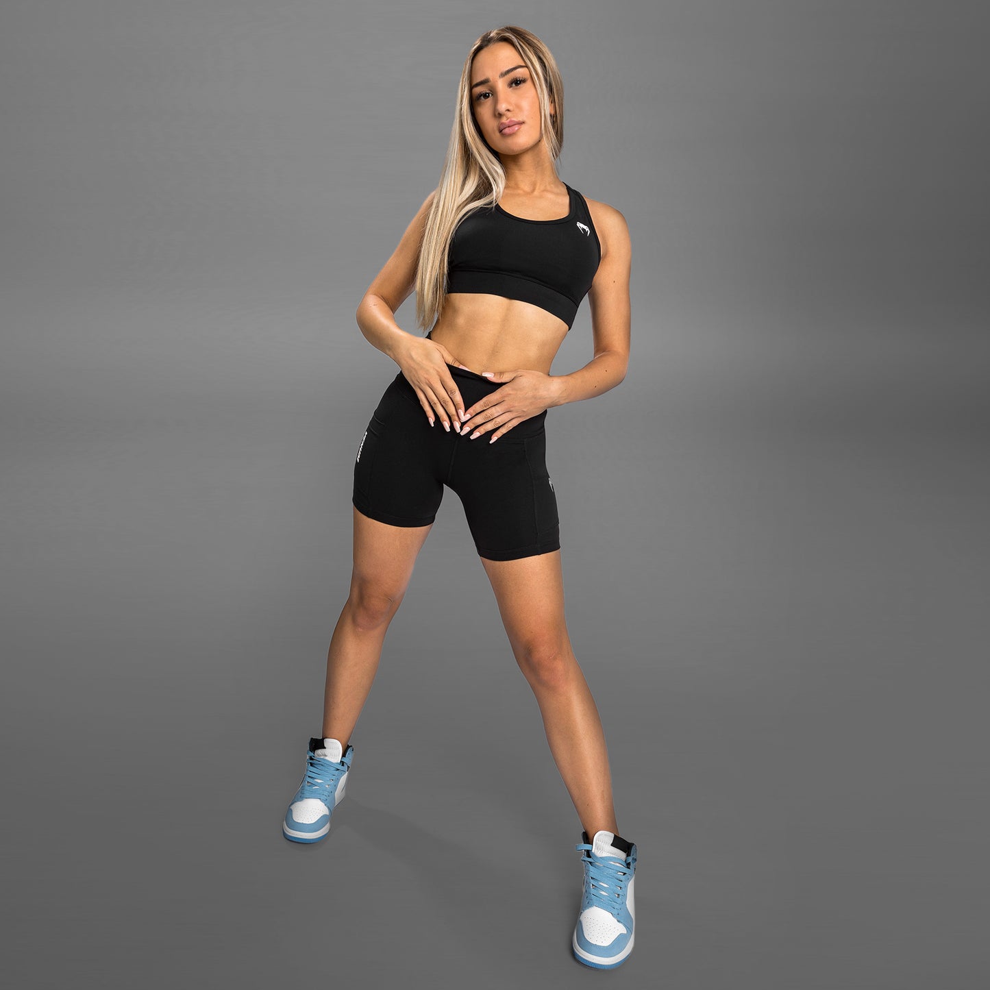 Sujetador Deportivo de Impacto Medio Venum Essential - Negro