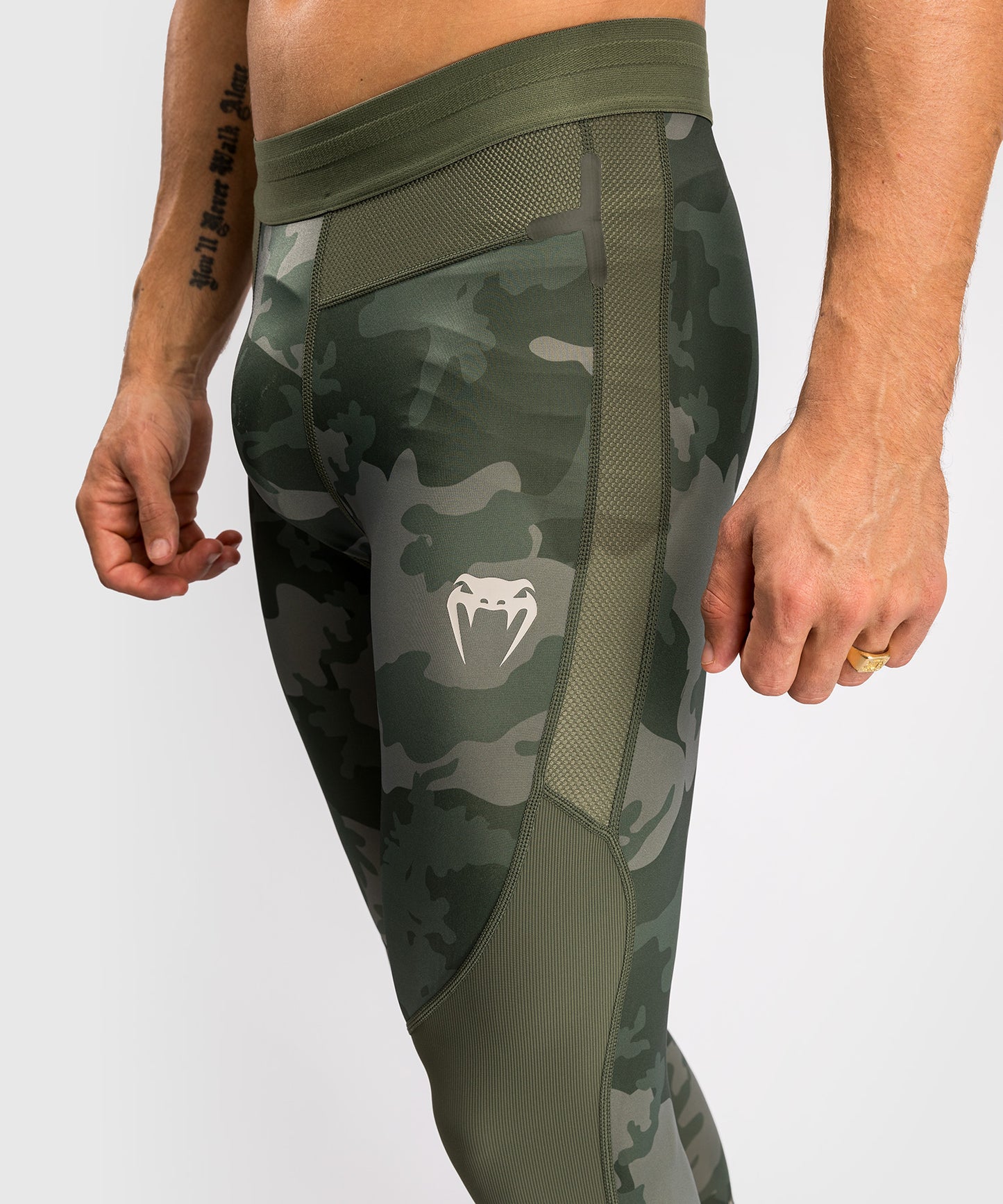 Venum G-Fit Air Spats para Hombre - Camuflaje Militar