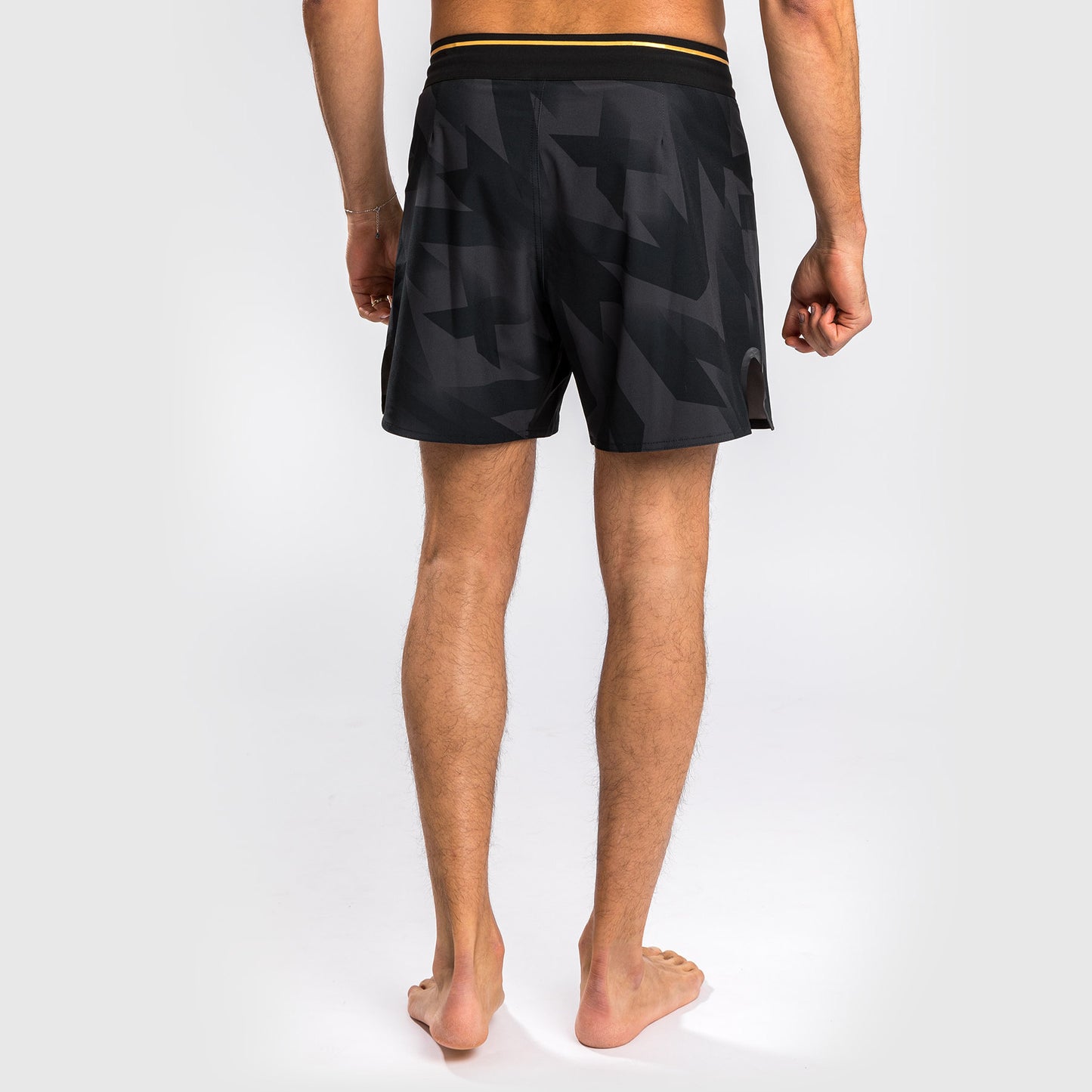 Pantalones Cortos de MMA Venum Razor - Negro/Oro
