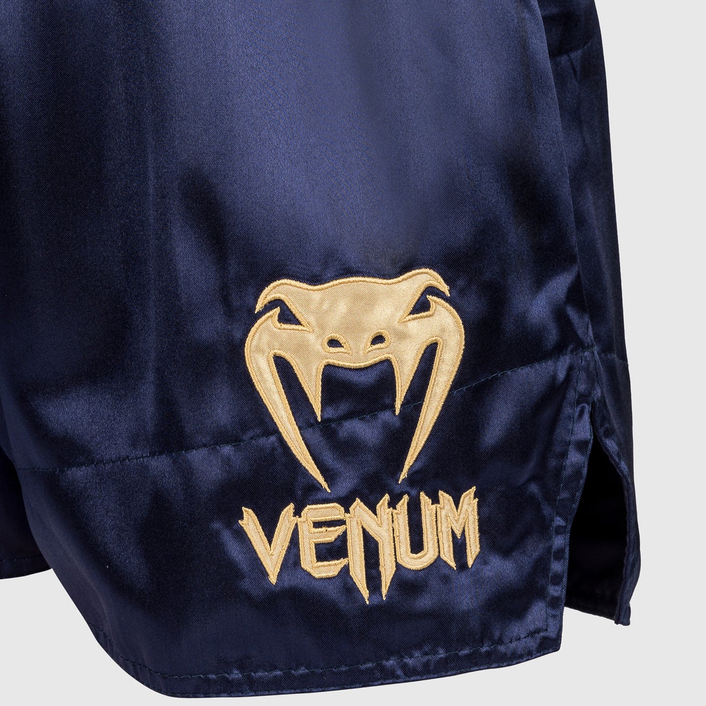 Venum Classic Pantalones cortos de Muay Thai - Azul marino/Dorado