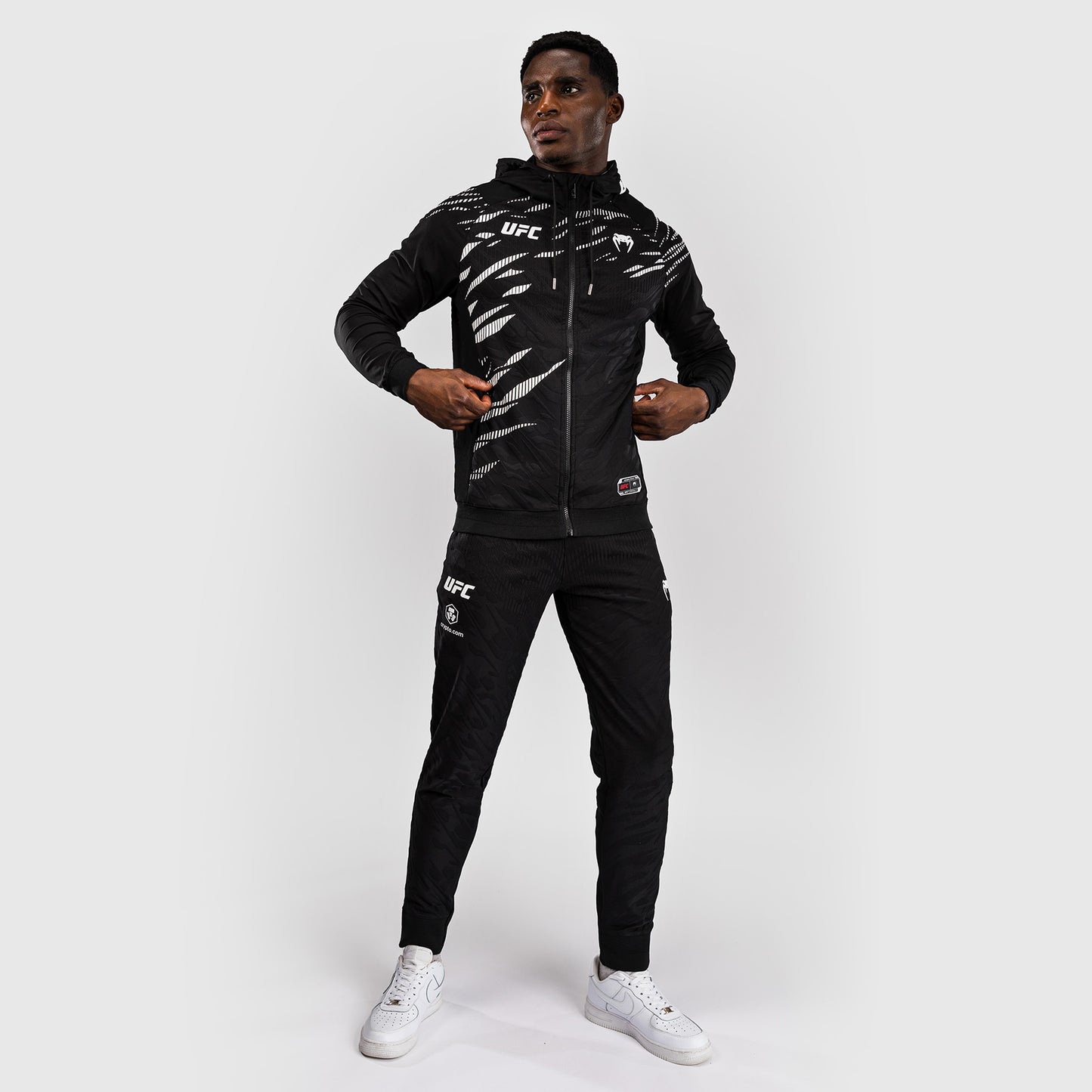 UFC Fusion by Venum Personalizados Authentic Fight Night Sudadera con Capucha para Hombre - Negro