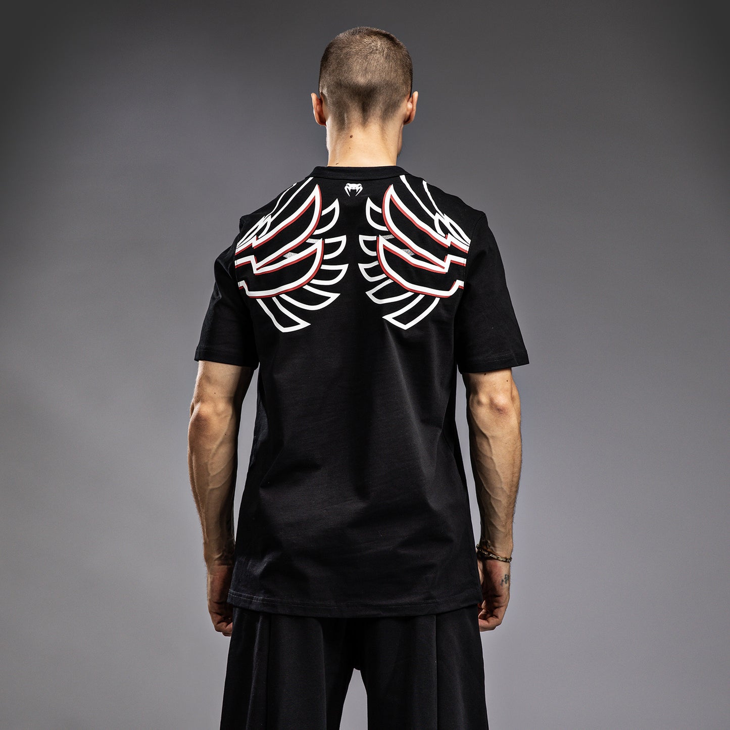 Venum x TEKKEN 8 - Jin Kazama Camiseta - Negro/Negro/Blanco