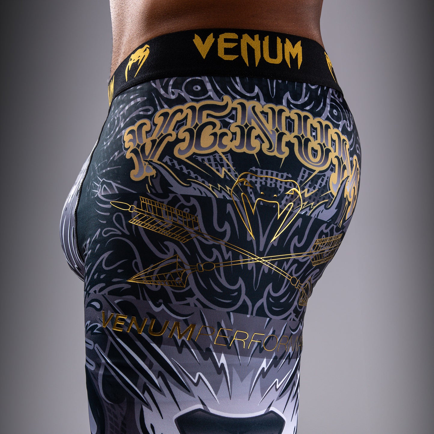 Venum Wolf Atak Spats – Negro/Gris