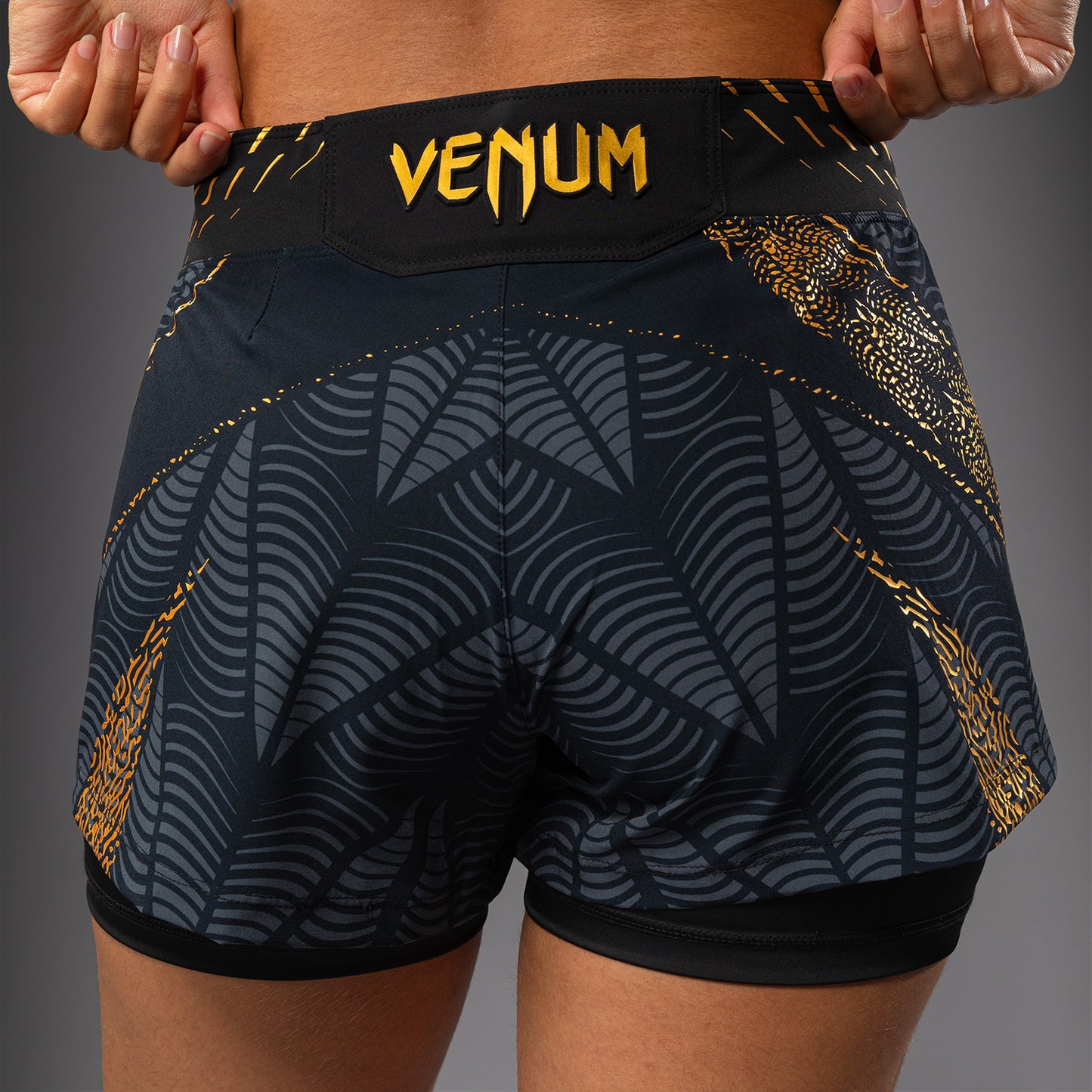 UFC Zenith by Venum Authentic Fight Night Short de pelea ajuste corto Mujer Personalizado - Champion
