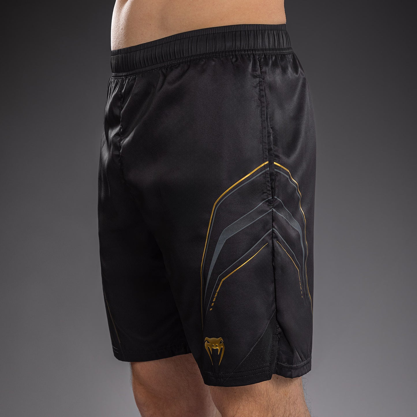 Venum Streamline Pantalón Corto de Entrenamiento – Negro/Oro
