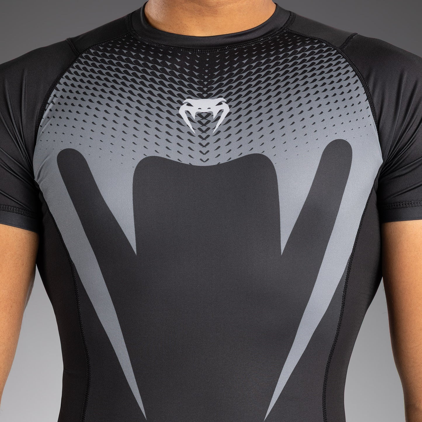 Venum No Gi Rashguards - Negro/Gris Plateado