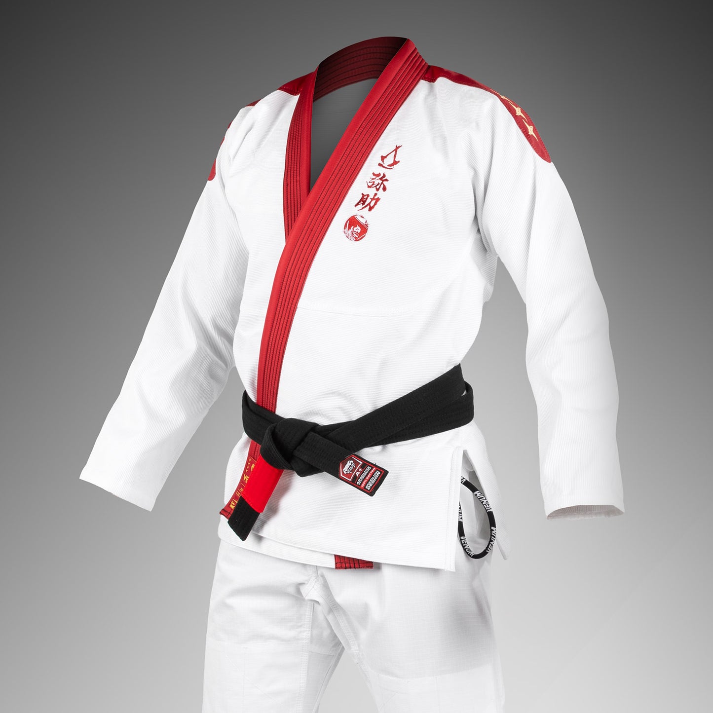 Venum x Assassin’s Creed Shadows BJJ Gi - Blanco/Rojo