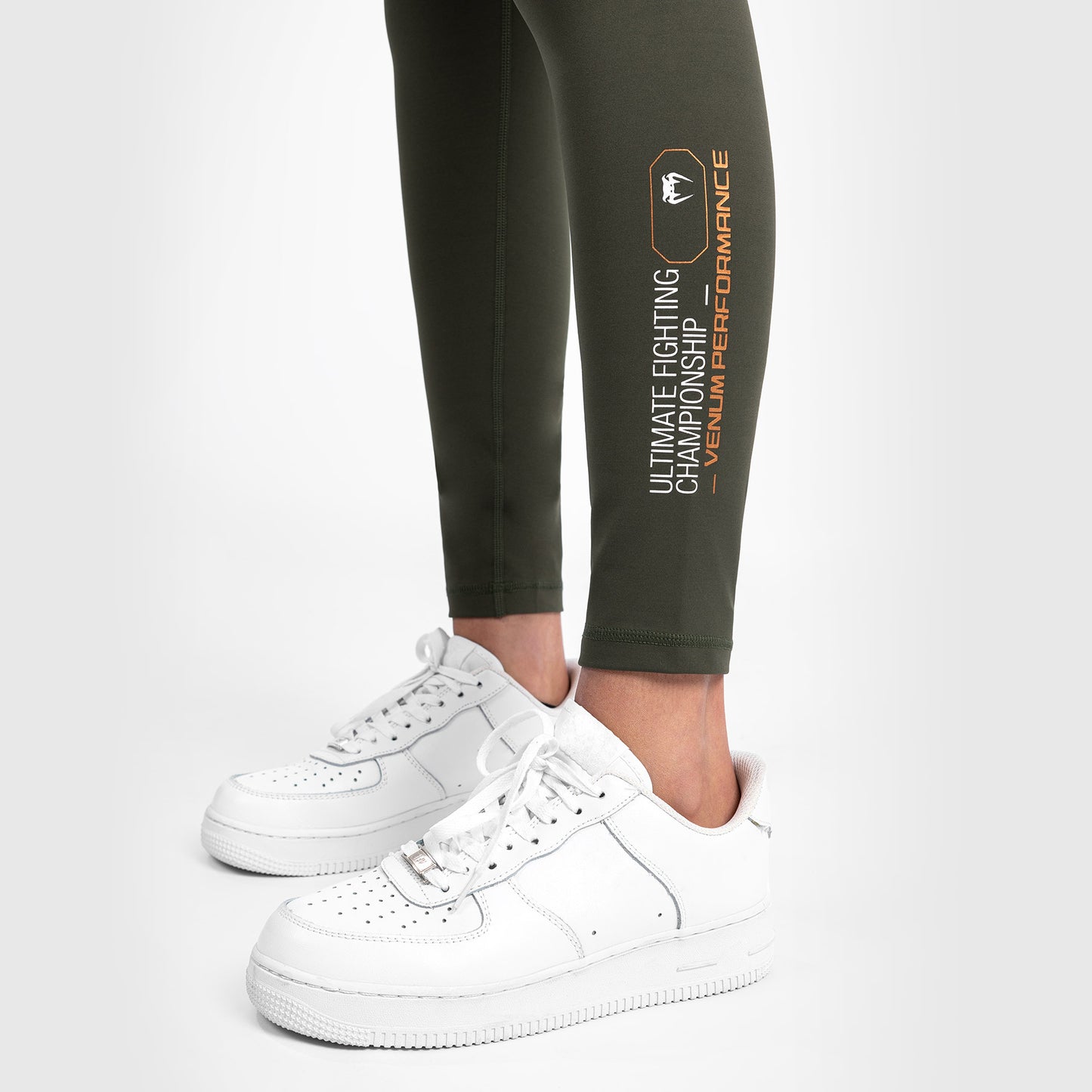 UFC Adrenaline by Venum Fight Week Performance Tight para Mujer - Caqui/Bronce