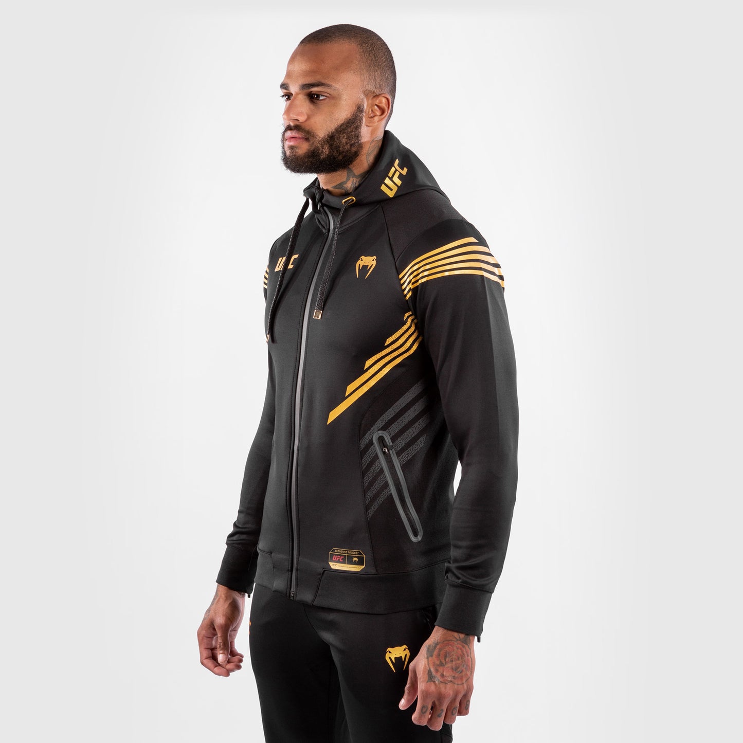 Venum UFC Authentic Fight Night Sudadera Walkout para Hombre – Champion